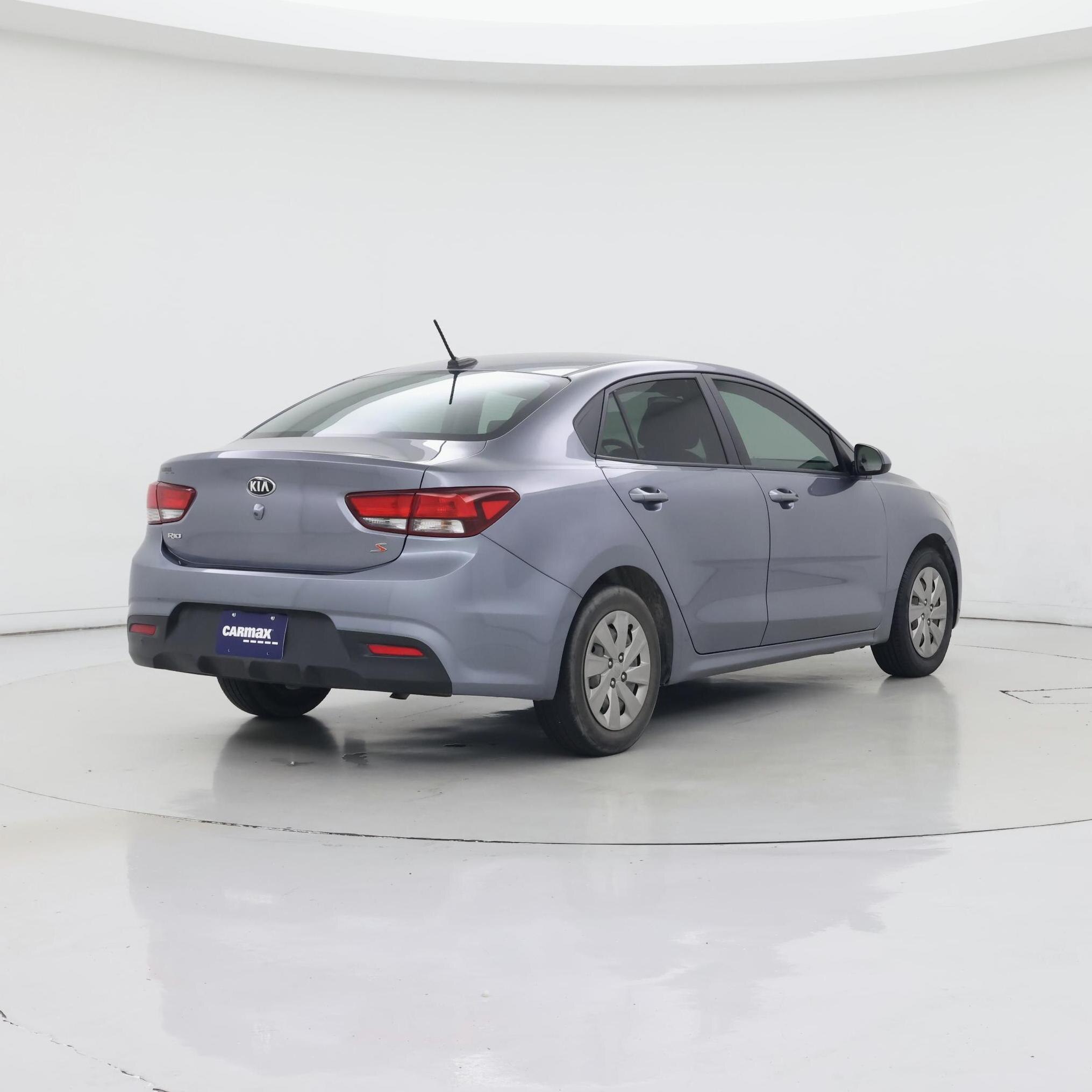 Thumbnail: 2020 Kia Rio - 8