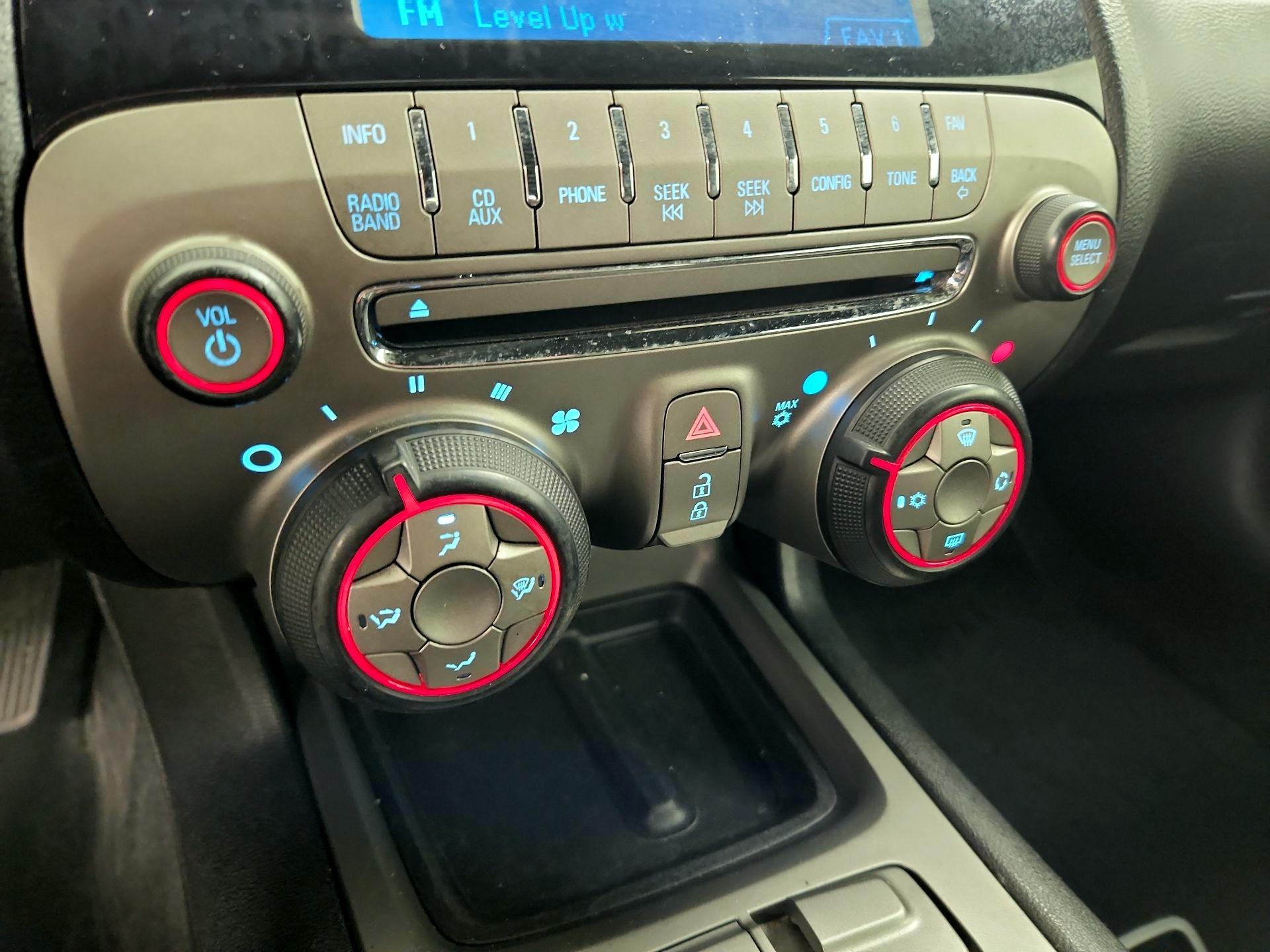 Thumbnail: 2015 Chevrolet Camaro - 15