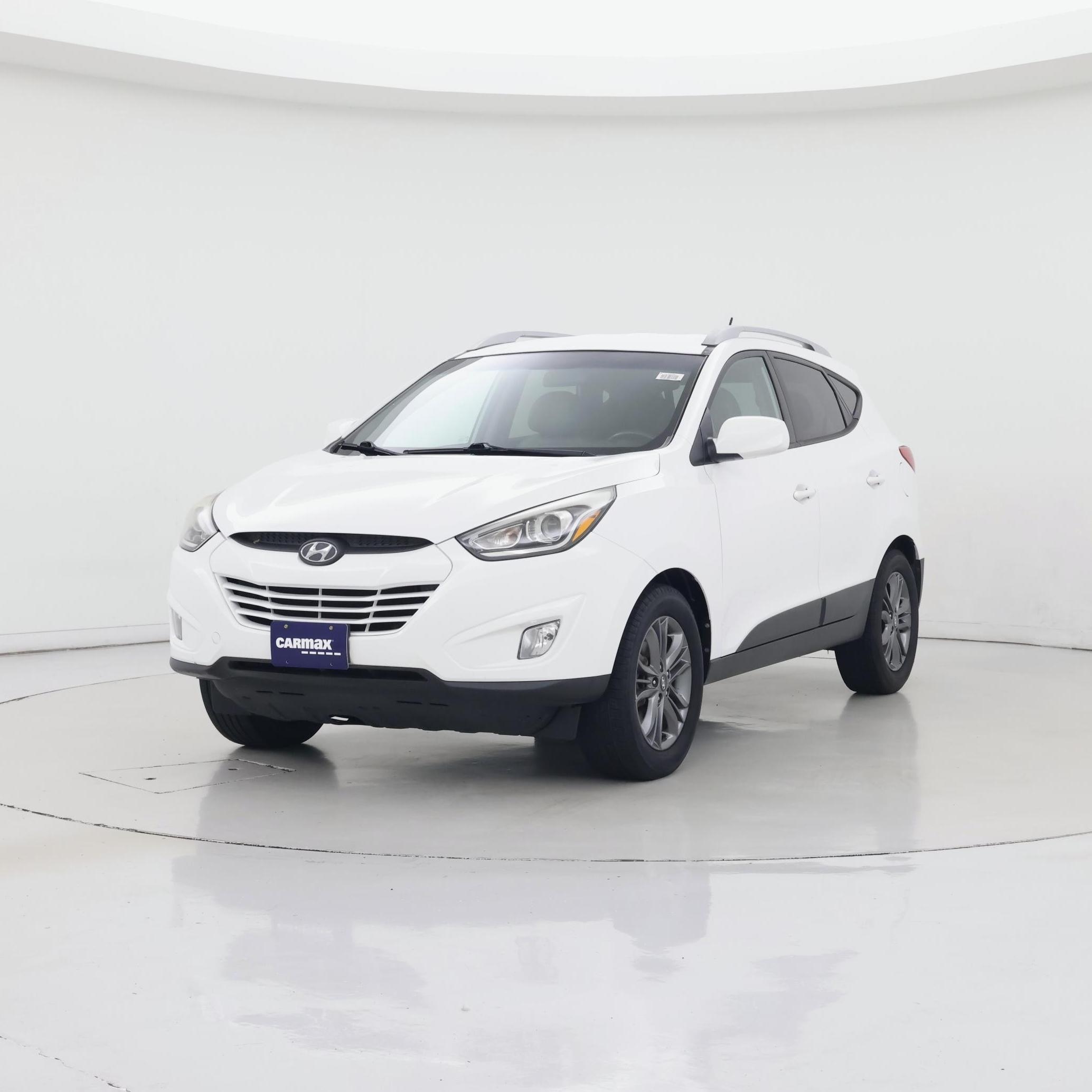 Thumbnail: 2015 Hyundai Tucson - 4