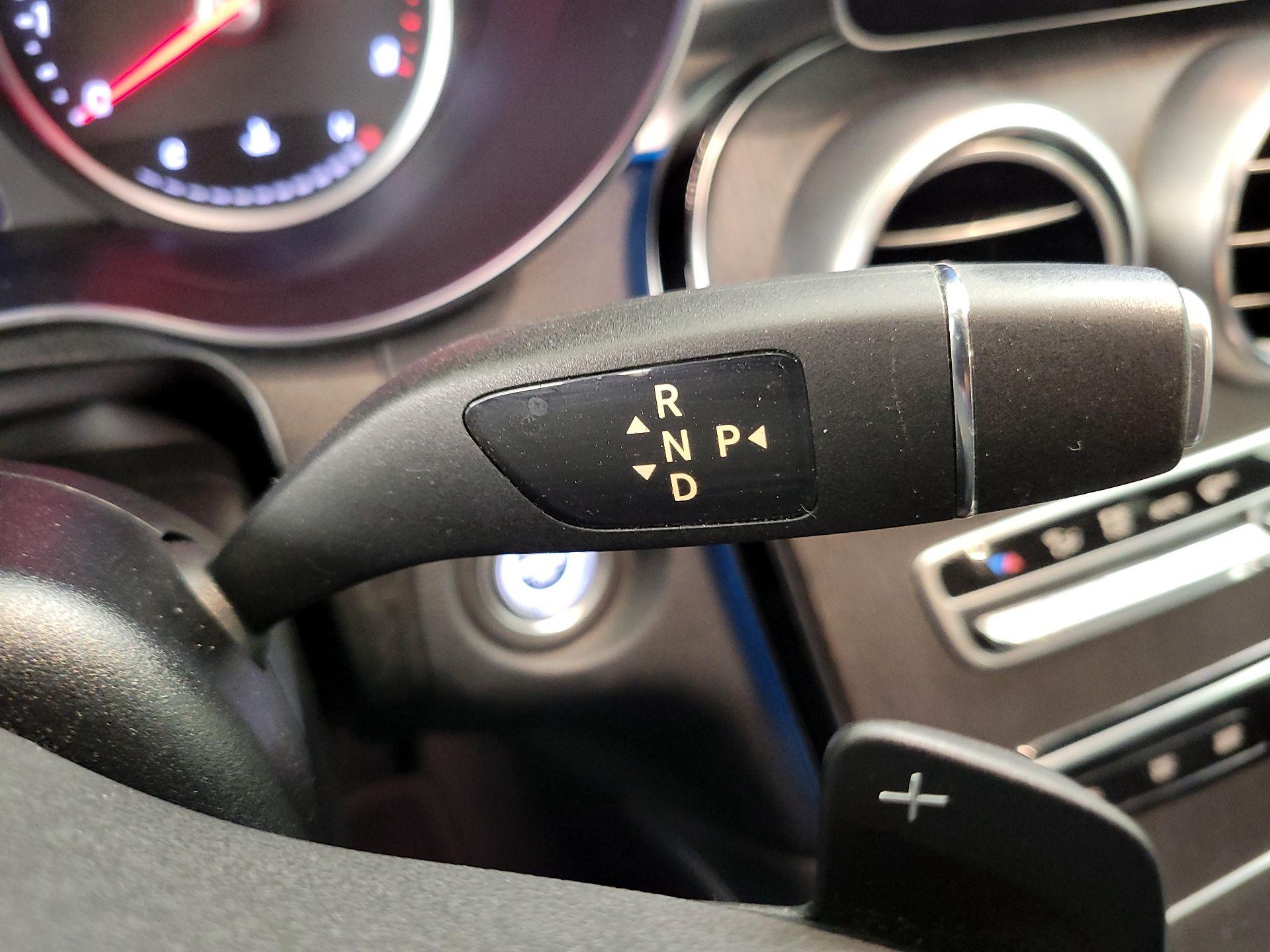 Thumbnail: 2020 Mercedes-Benz GLC - 17