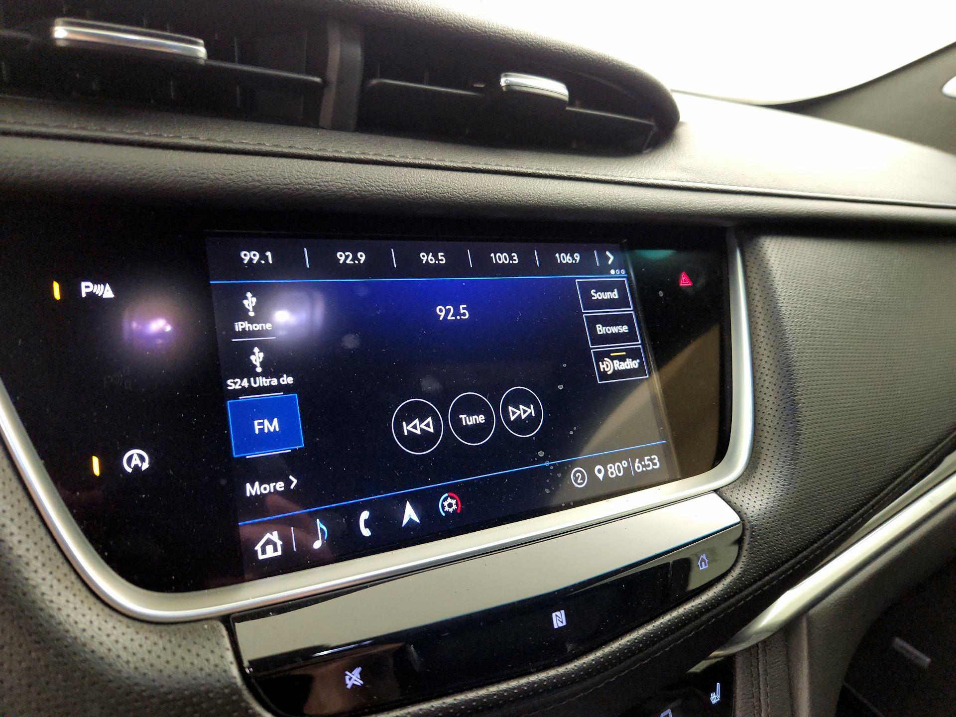 Thumbnail: 2020 Cadillac XT5 - 15