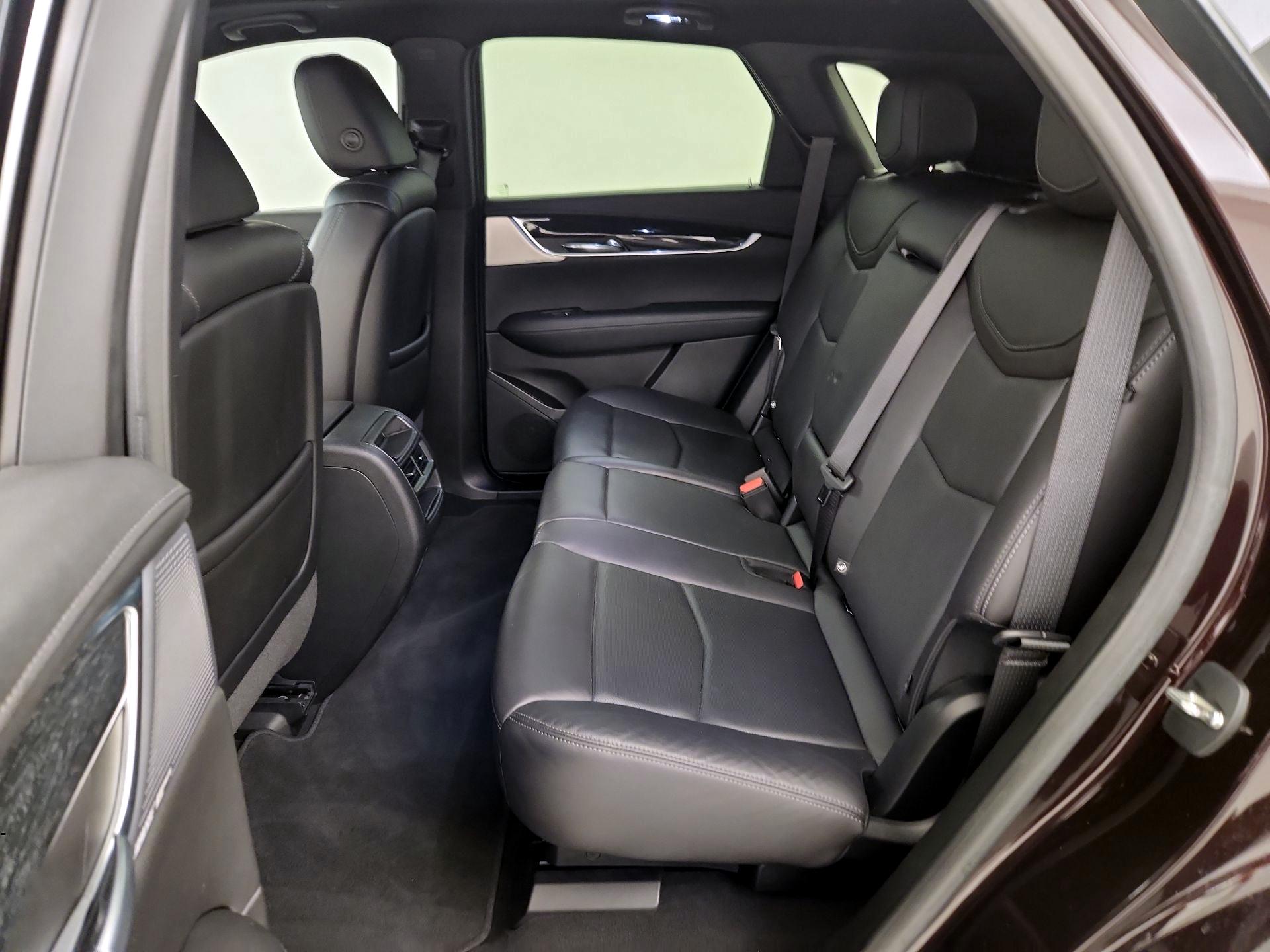 Thumbnail: 2020 Cadillac XT5 - 19