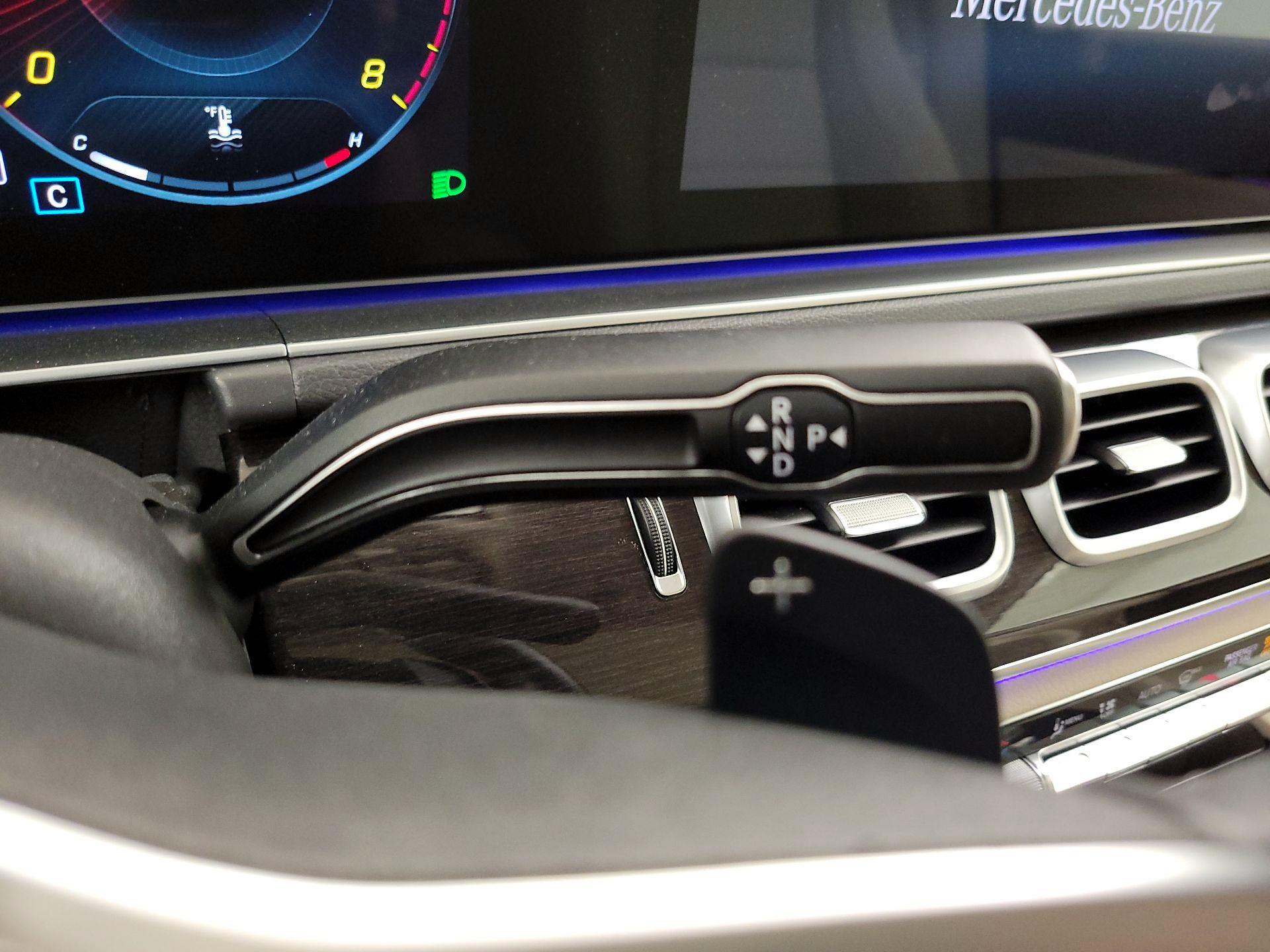 Thumbnail: 2020 Mercedes-Benz GLE - 17