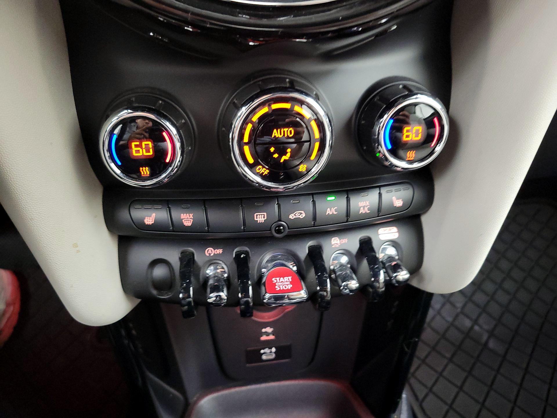 Thumbnail: 2021 MINI Cooper - 16