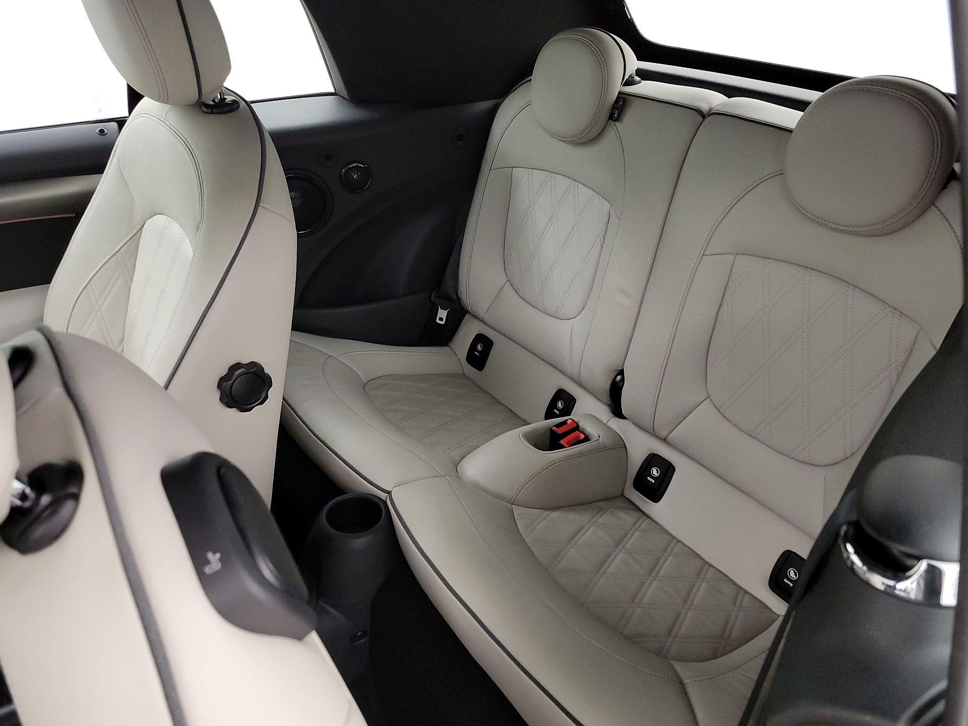 Thumbnail: 2021 MINI Cooper - 19