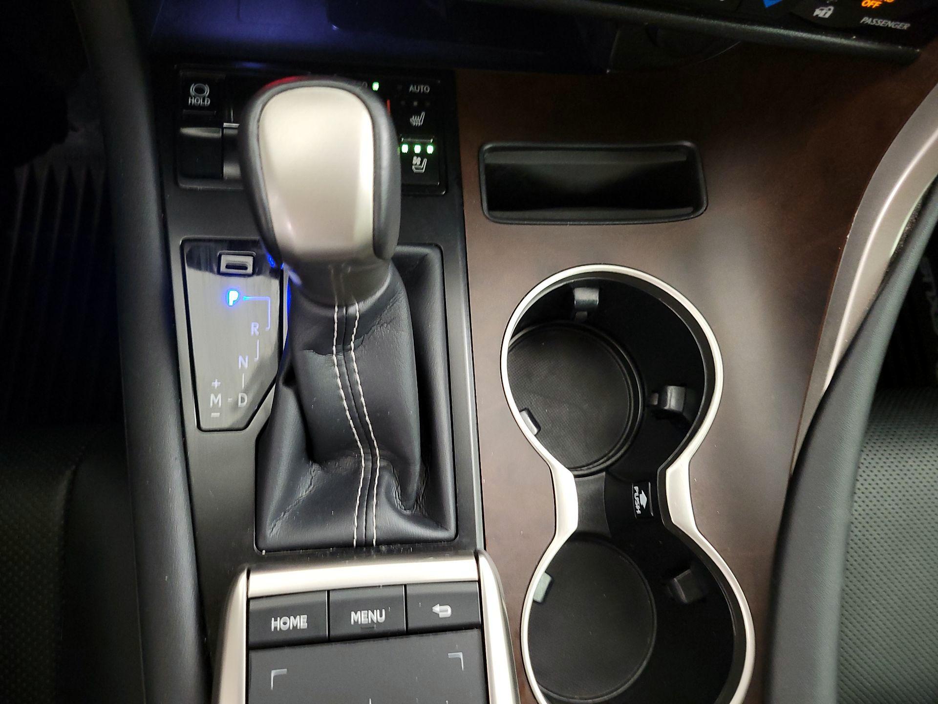Thumbnail: 2022 Lexus RX - 17