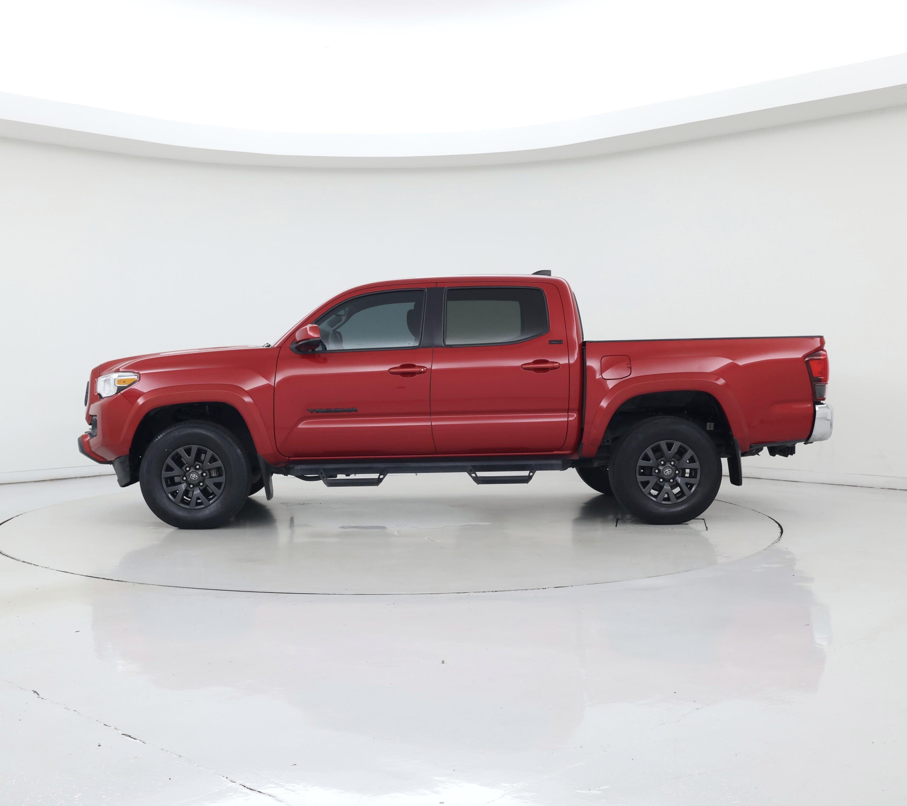 Thumbnail: 2022 Toyota Tacoma - 3