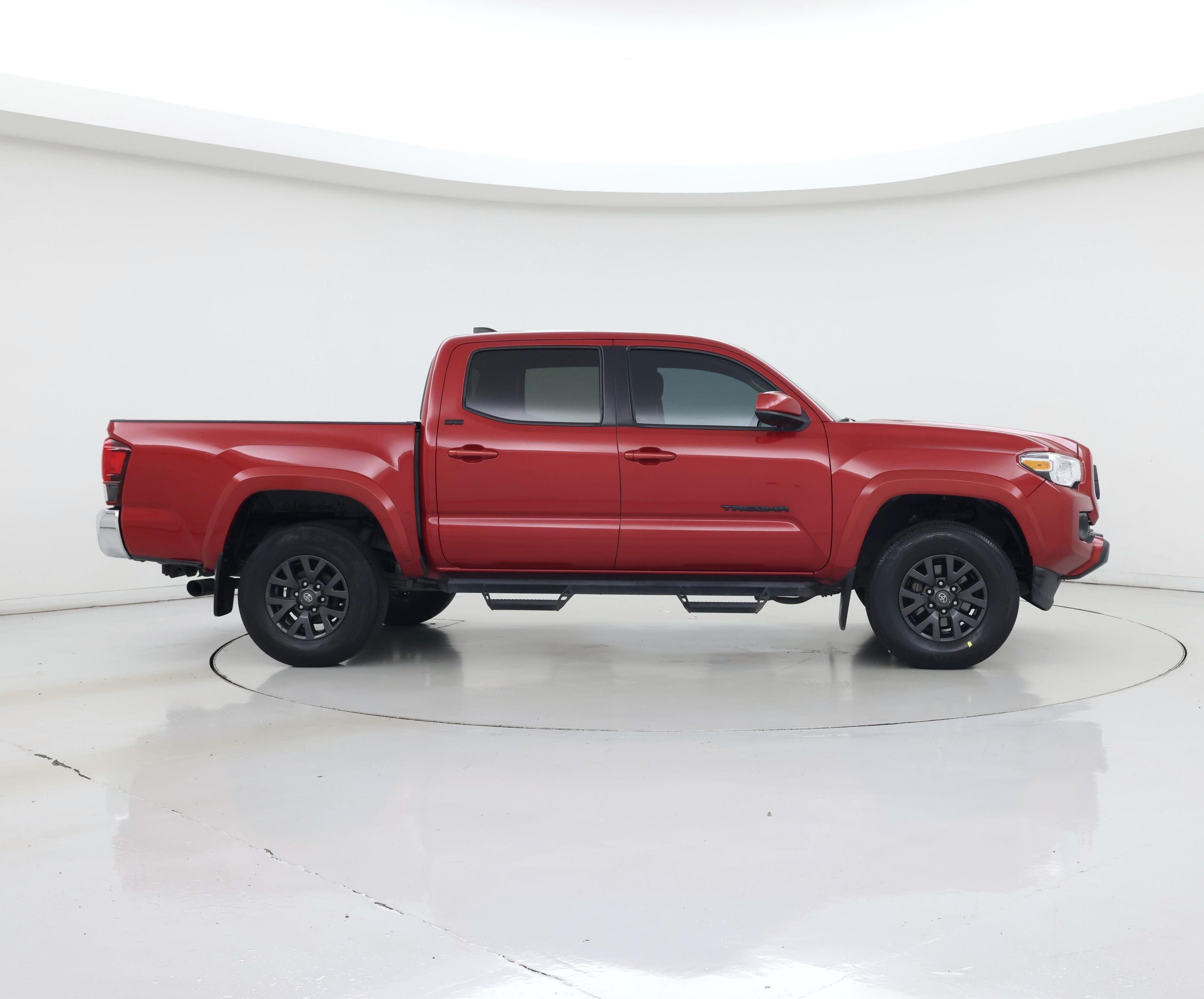 Thumbnail: 2022 Toyota Tacoma - 7