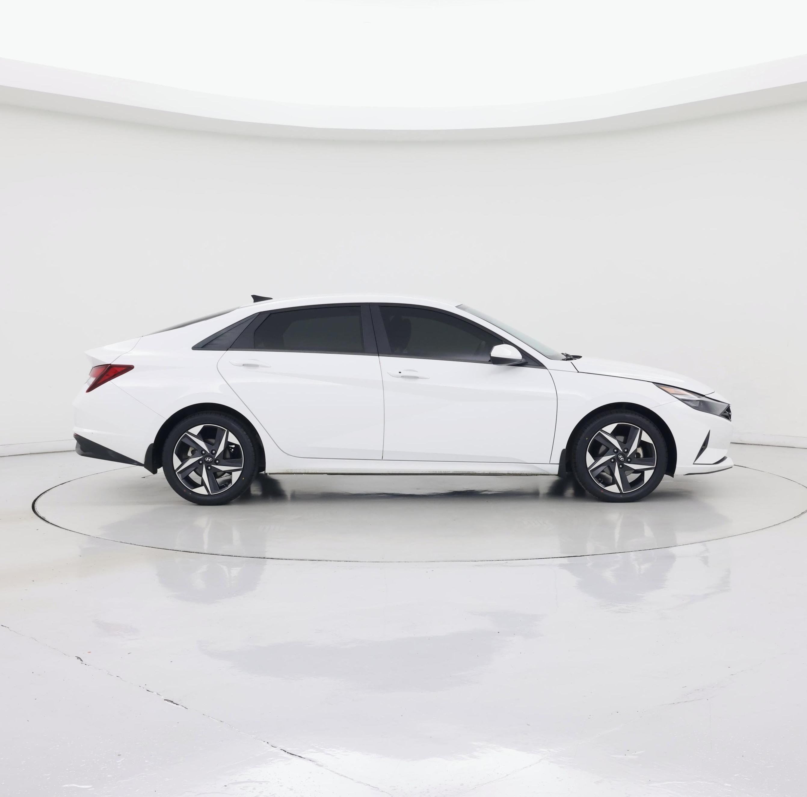 Thumbnail: 2023 Hyundai Elantra - 7