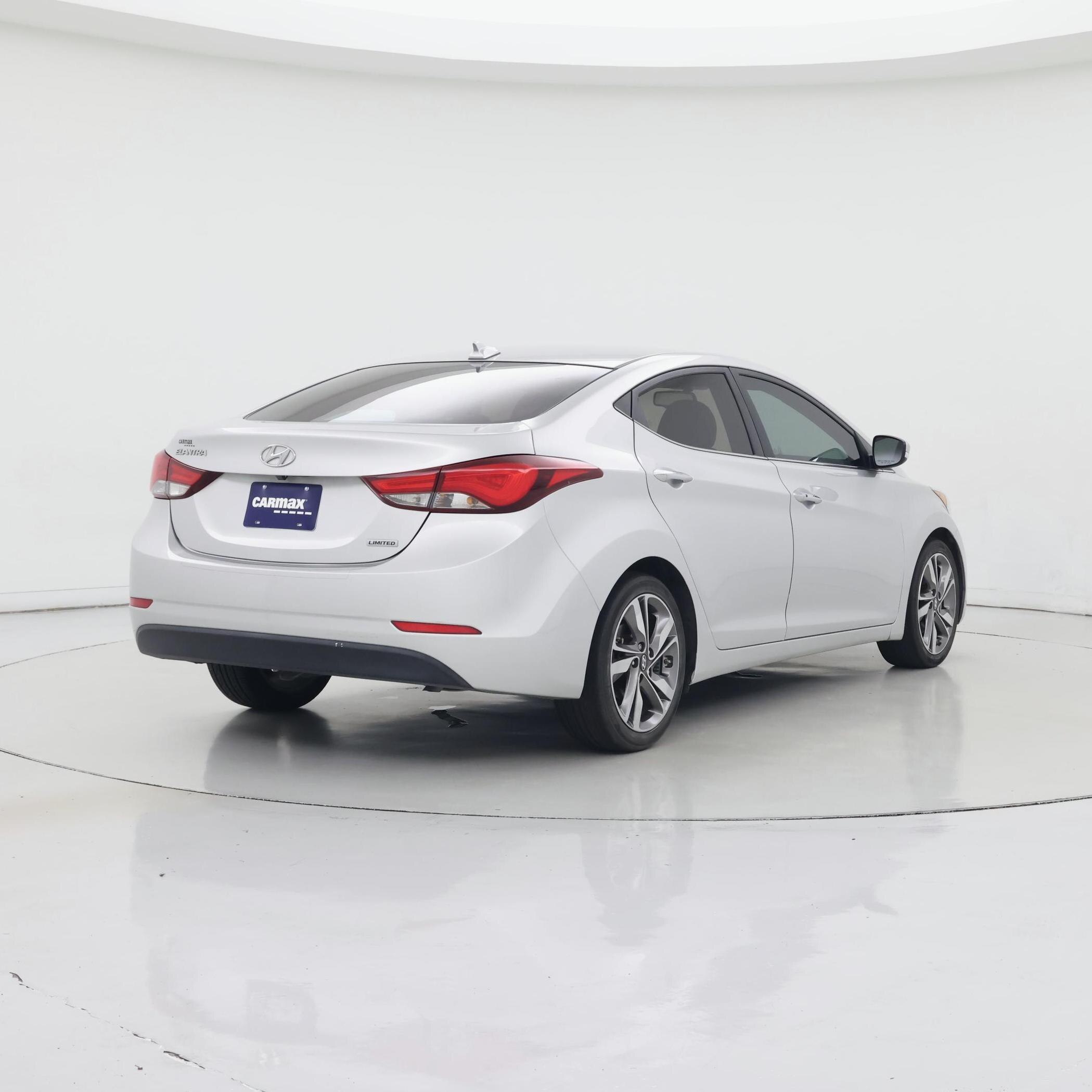 Thumbnail: 2016 Hyundai Elantra - 8