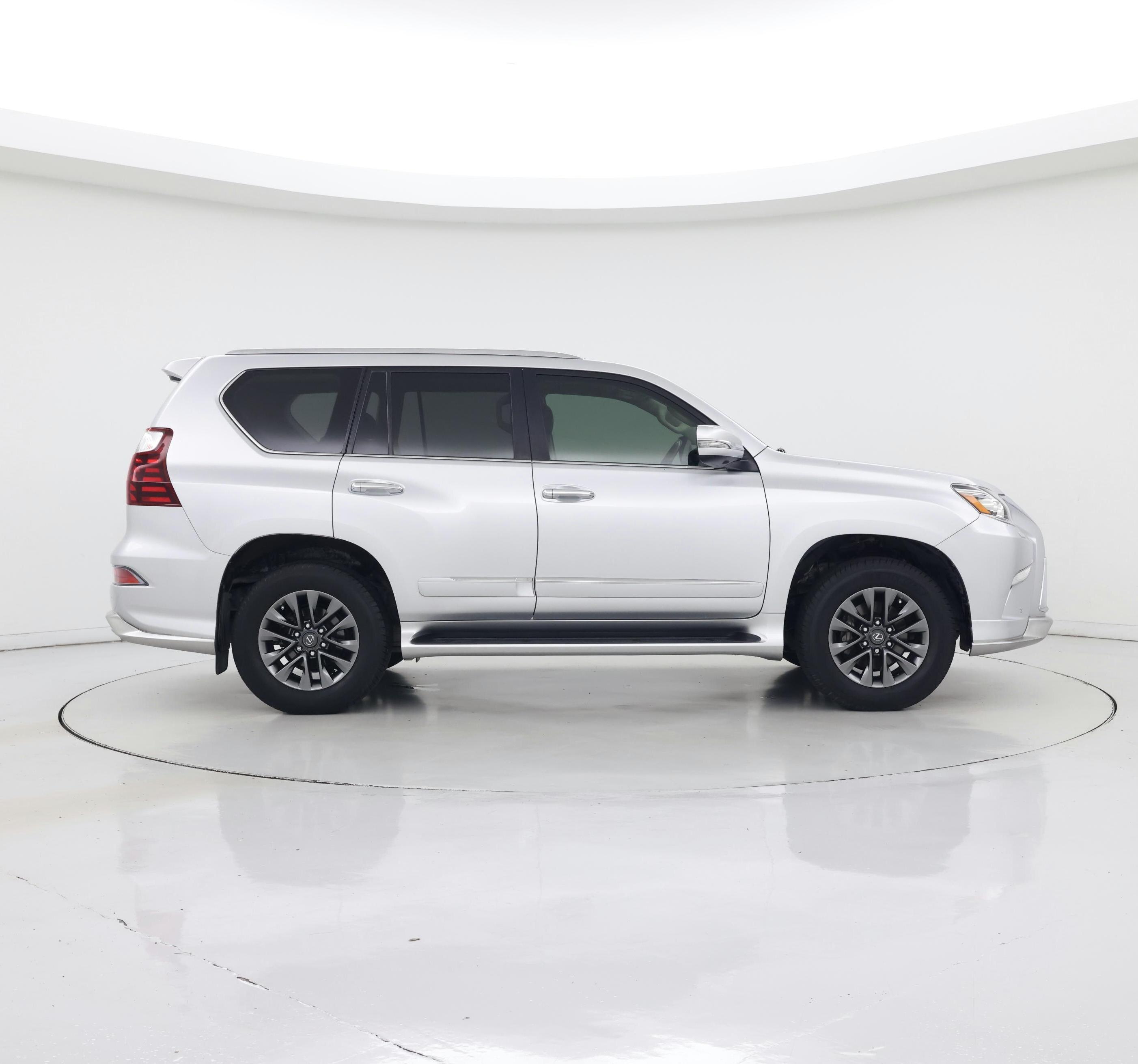 Thumbnail: 2017 Lexus GX - 7