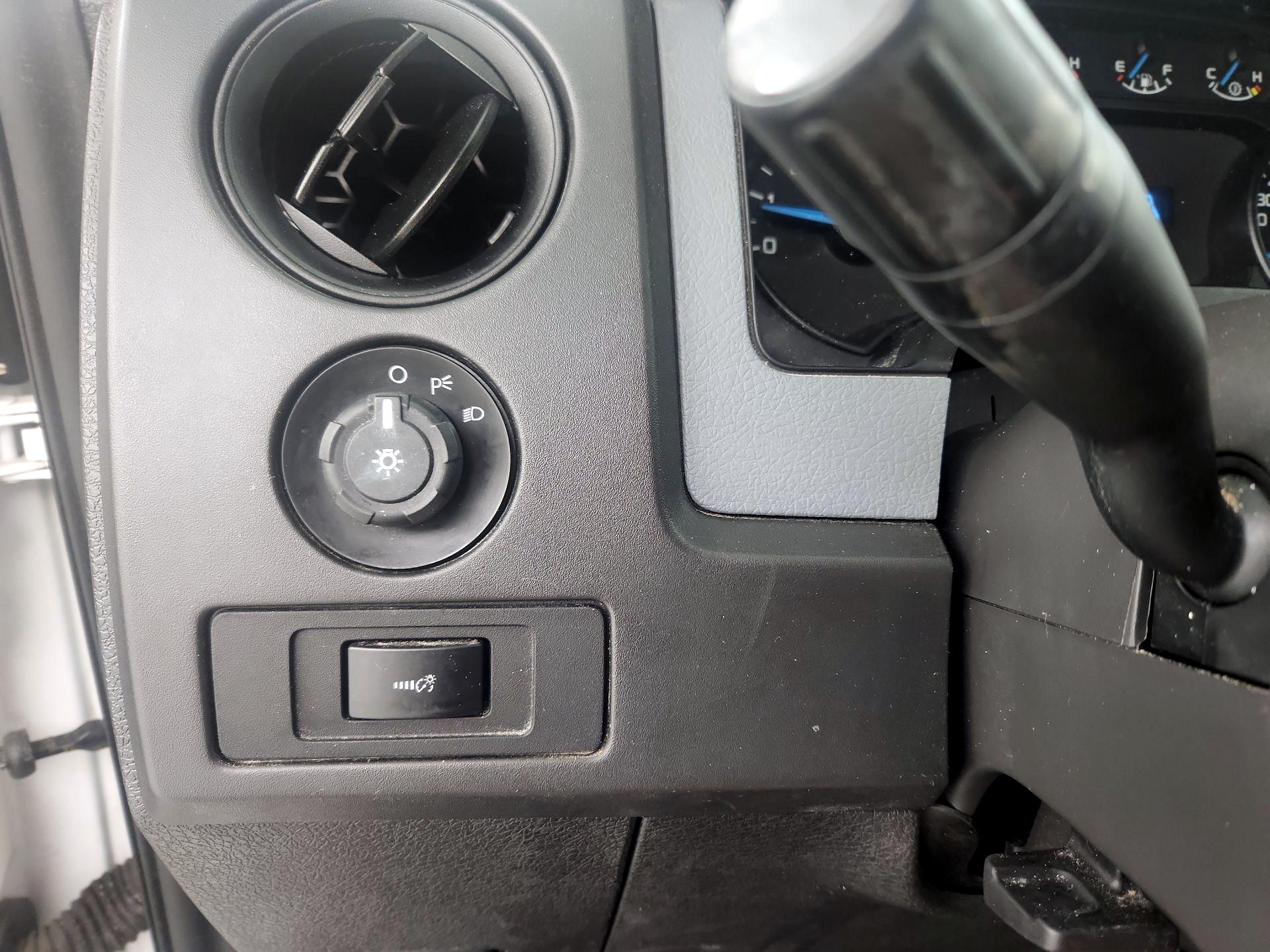 Thumbnail: 2014 Ford F-150 - 13