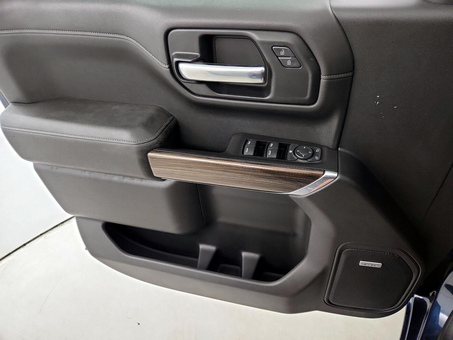 Thumbnail: 2020 Chevrolet Silverado 1500 - 12