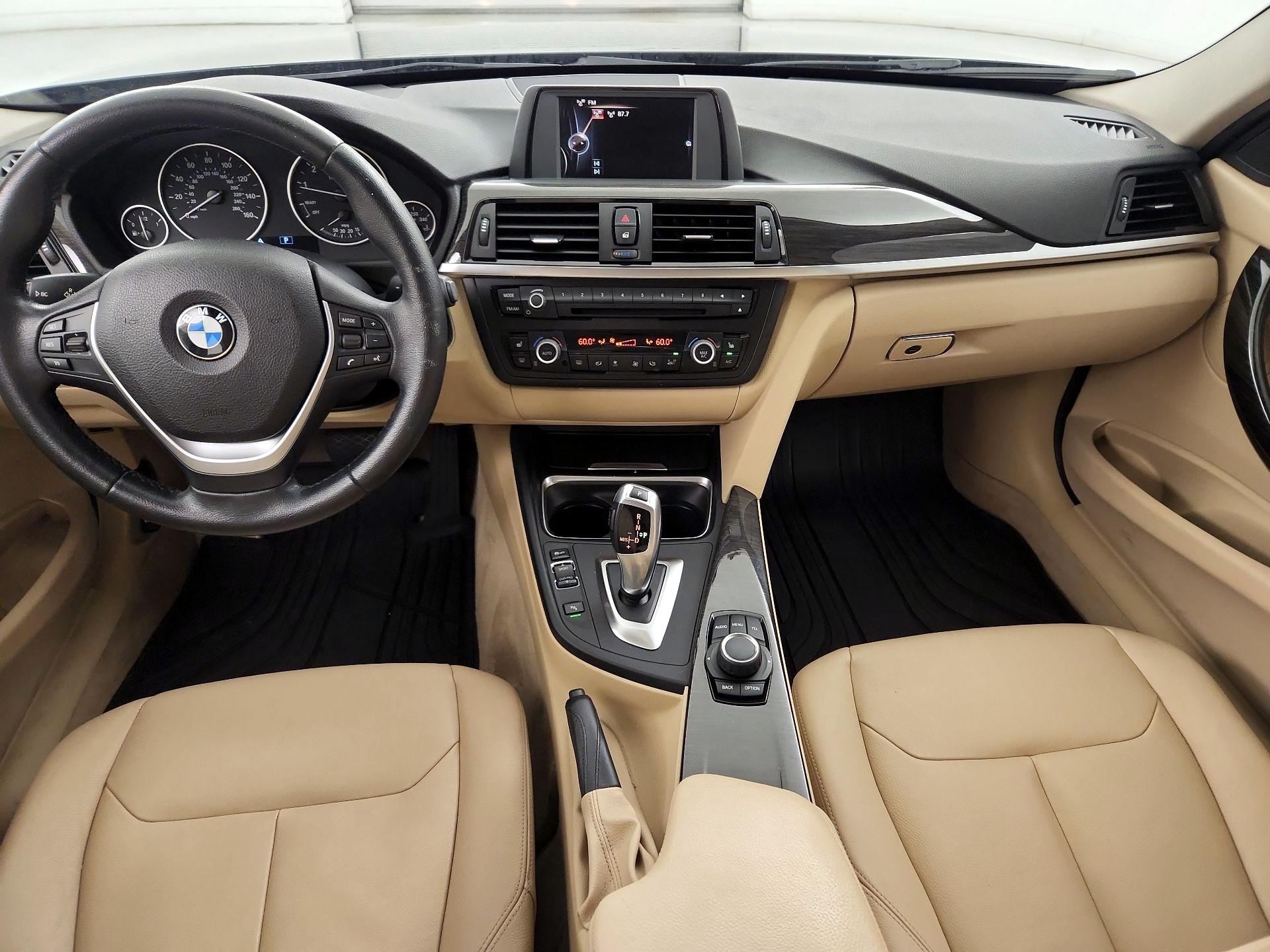 Thumbnail: 2015 BMW 3 Series - 9