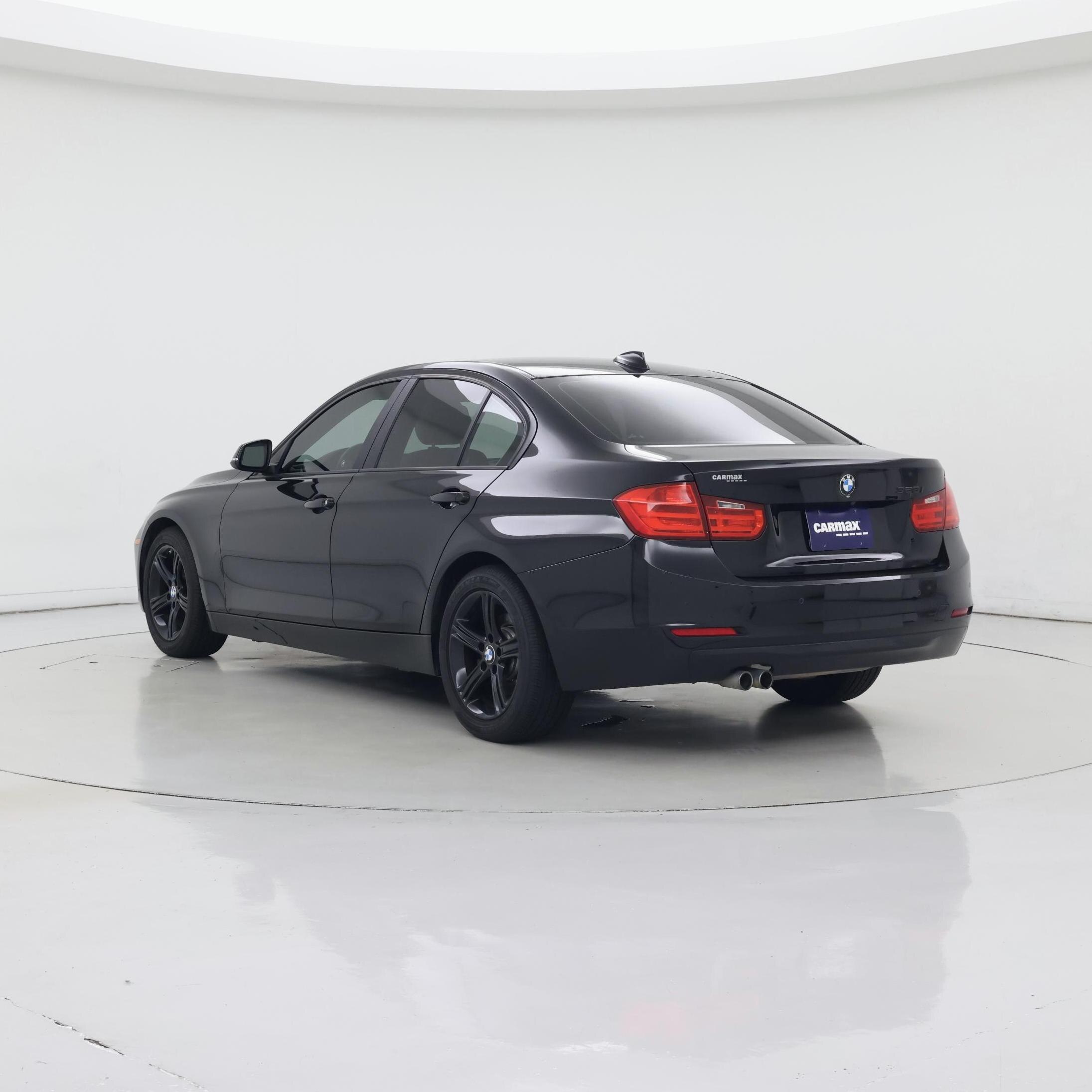 Thumbnail: 2015 BMW 3 Series - 2