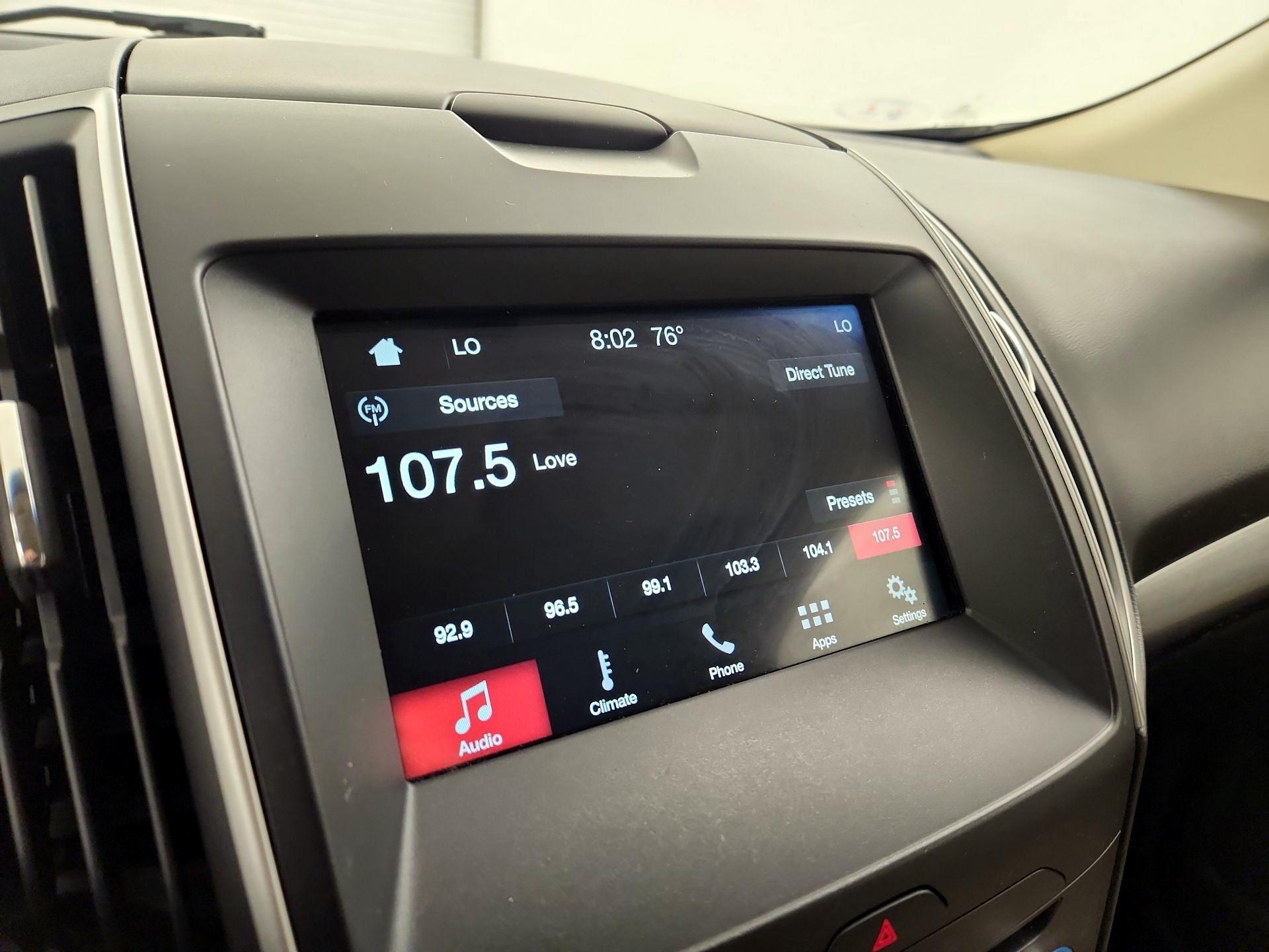 Thumbnail: 2017 Ford Edge - 15