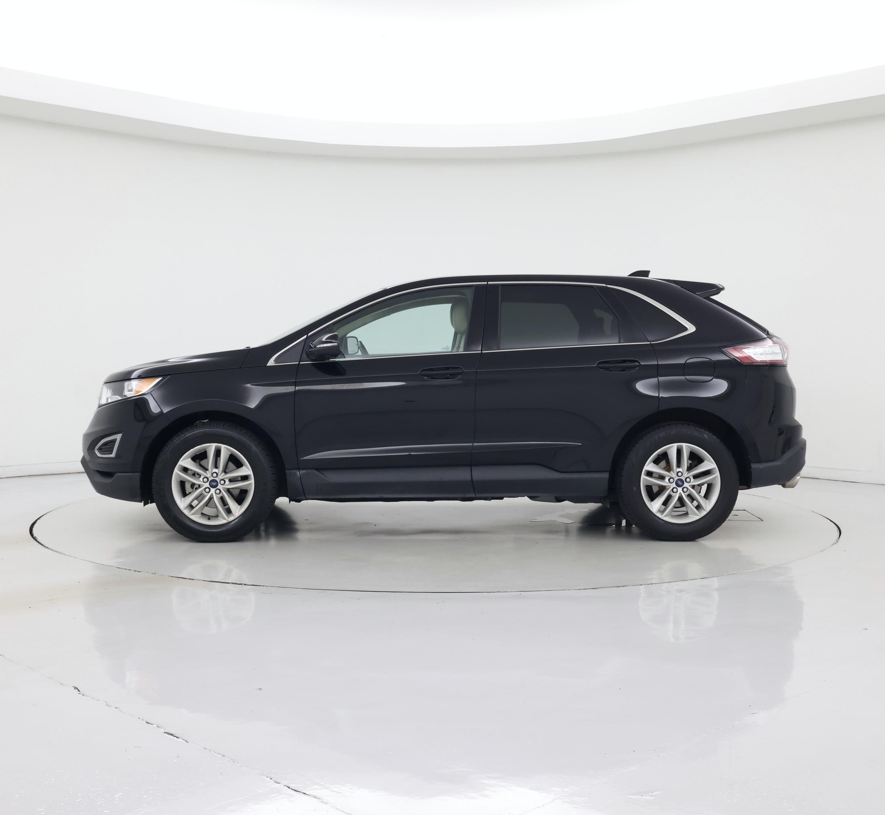 Thumbnail: 2017 Ford Edge - 3