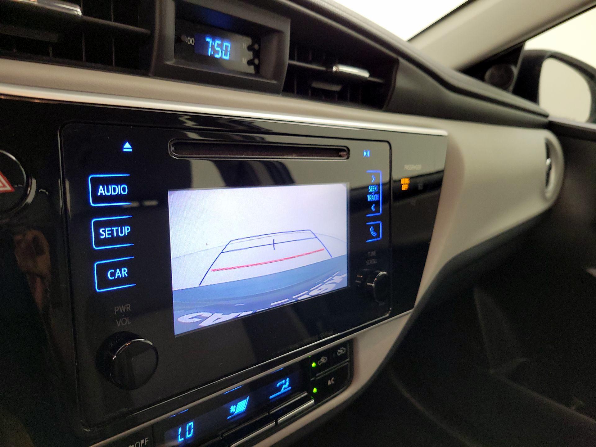 Thumbnail: 2017 Toyota Corolla - 14