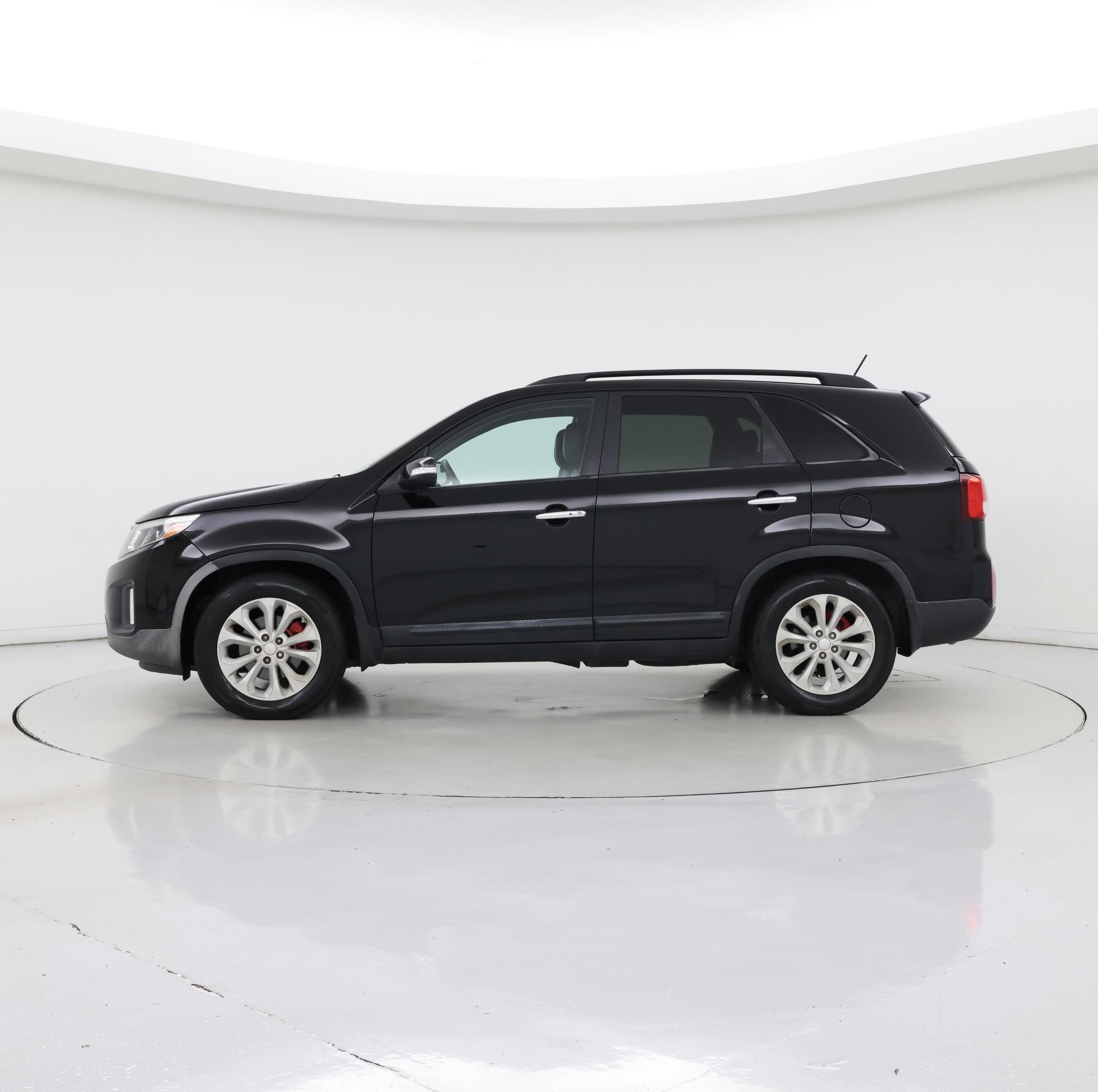 Thumbnail: 2015 Kia Sorento - 3