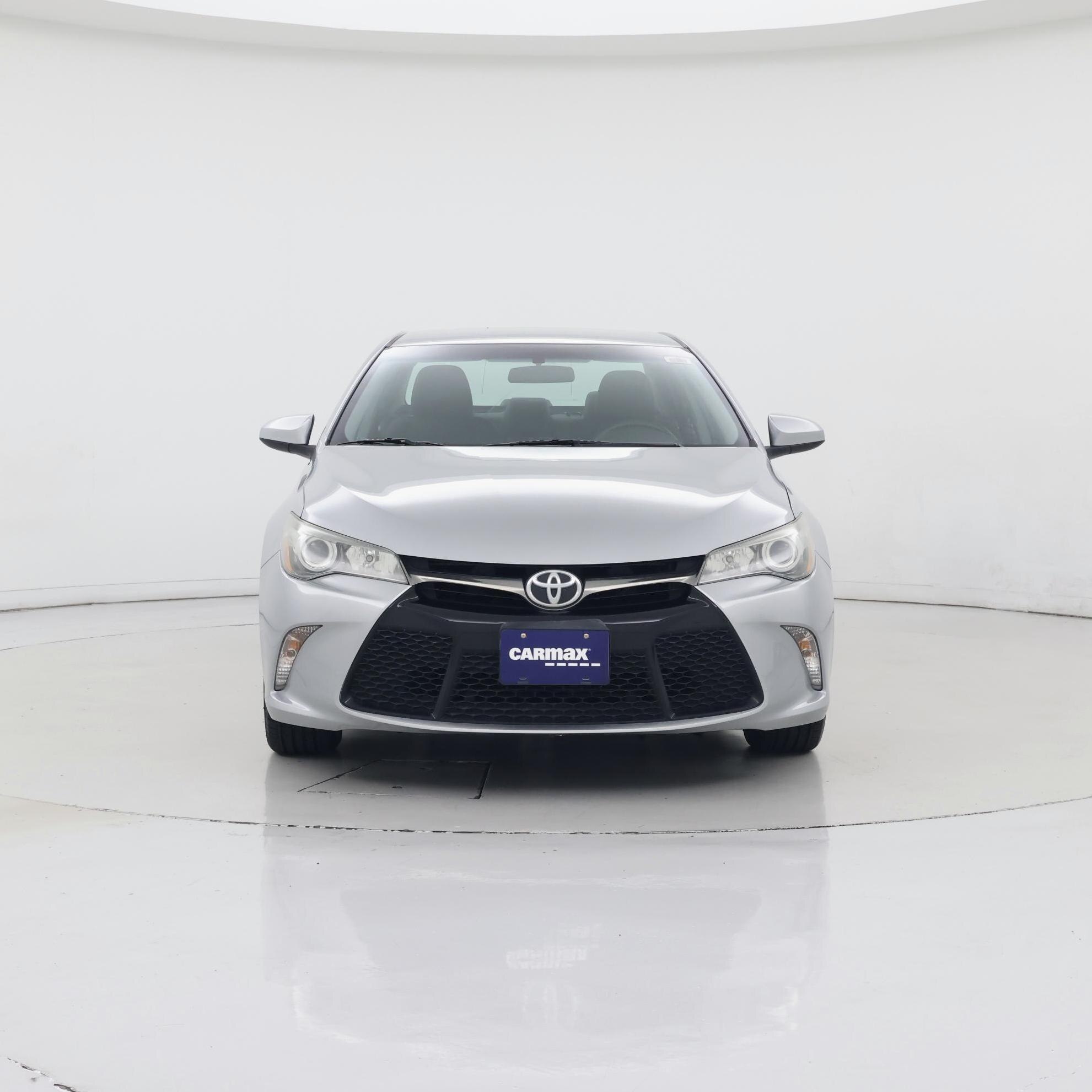 Thumbnail: 2016 Toyota Camry - 5