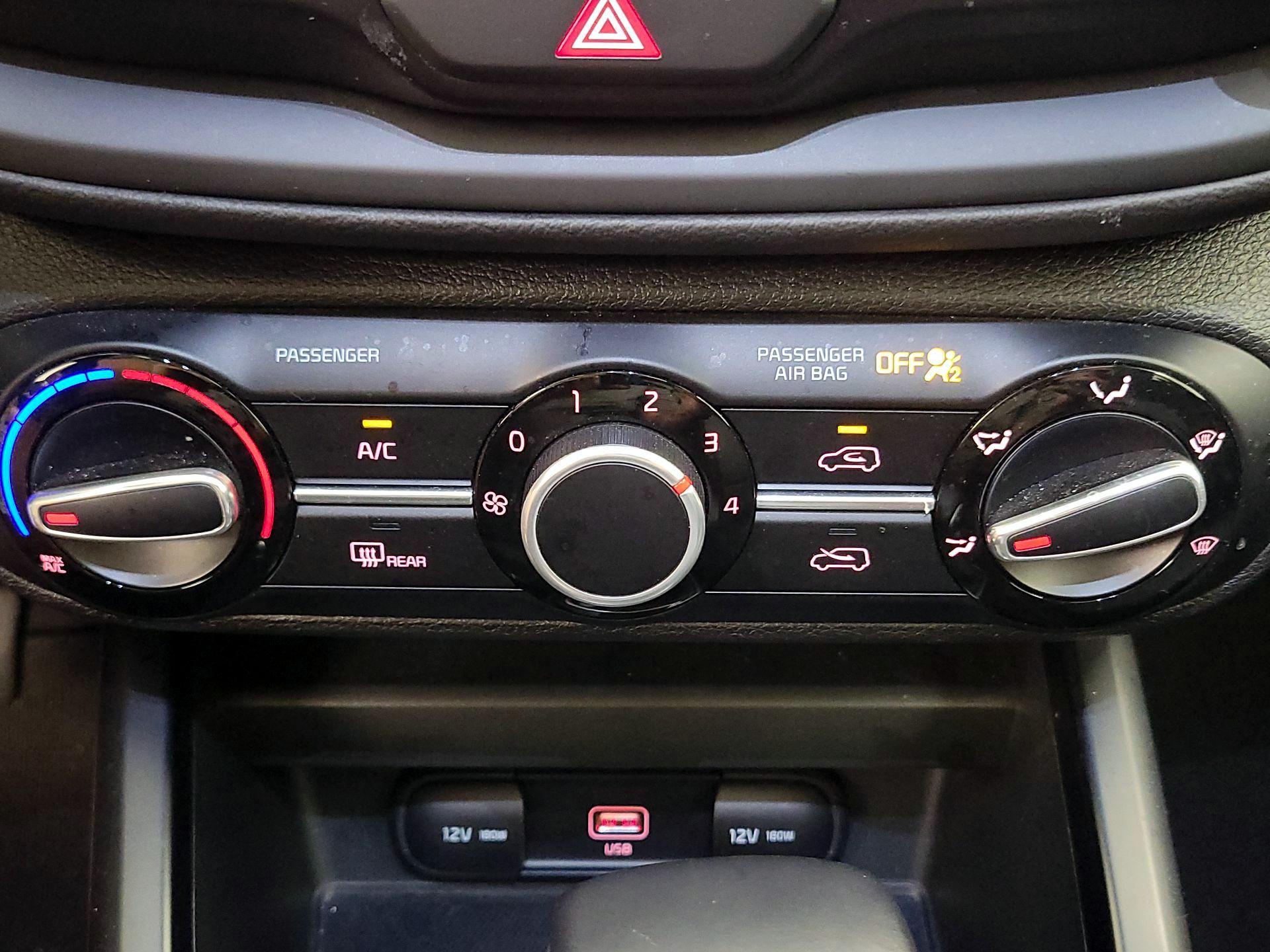 Thumbnail: 2021 Kia Soul - 16