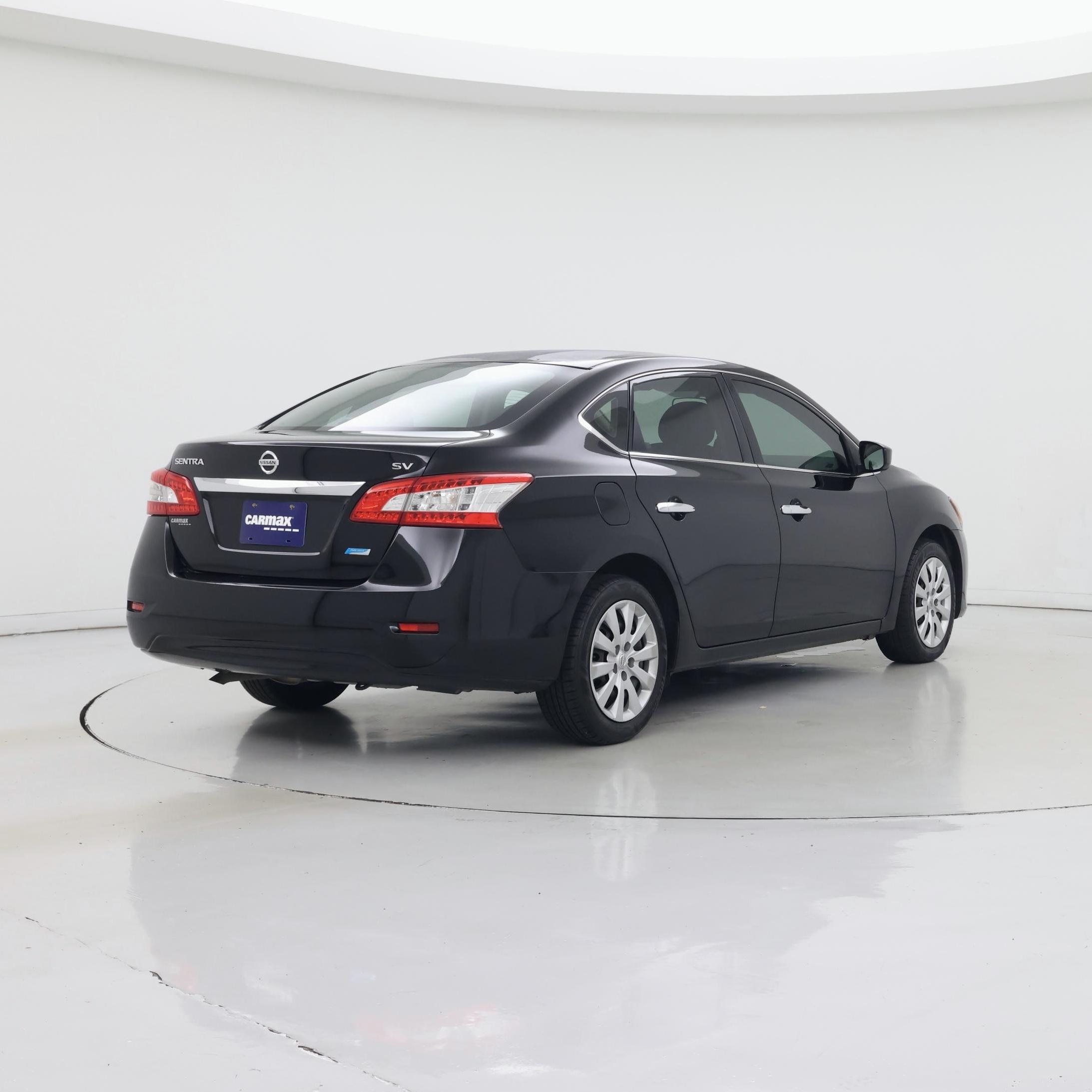 Thumbnail: 2014 Nissan Sentra - 8