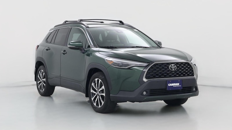 2022 Toyota Corolla Cross XLE Hero Image