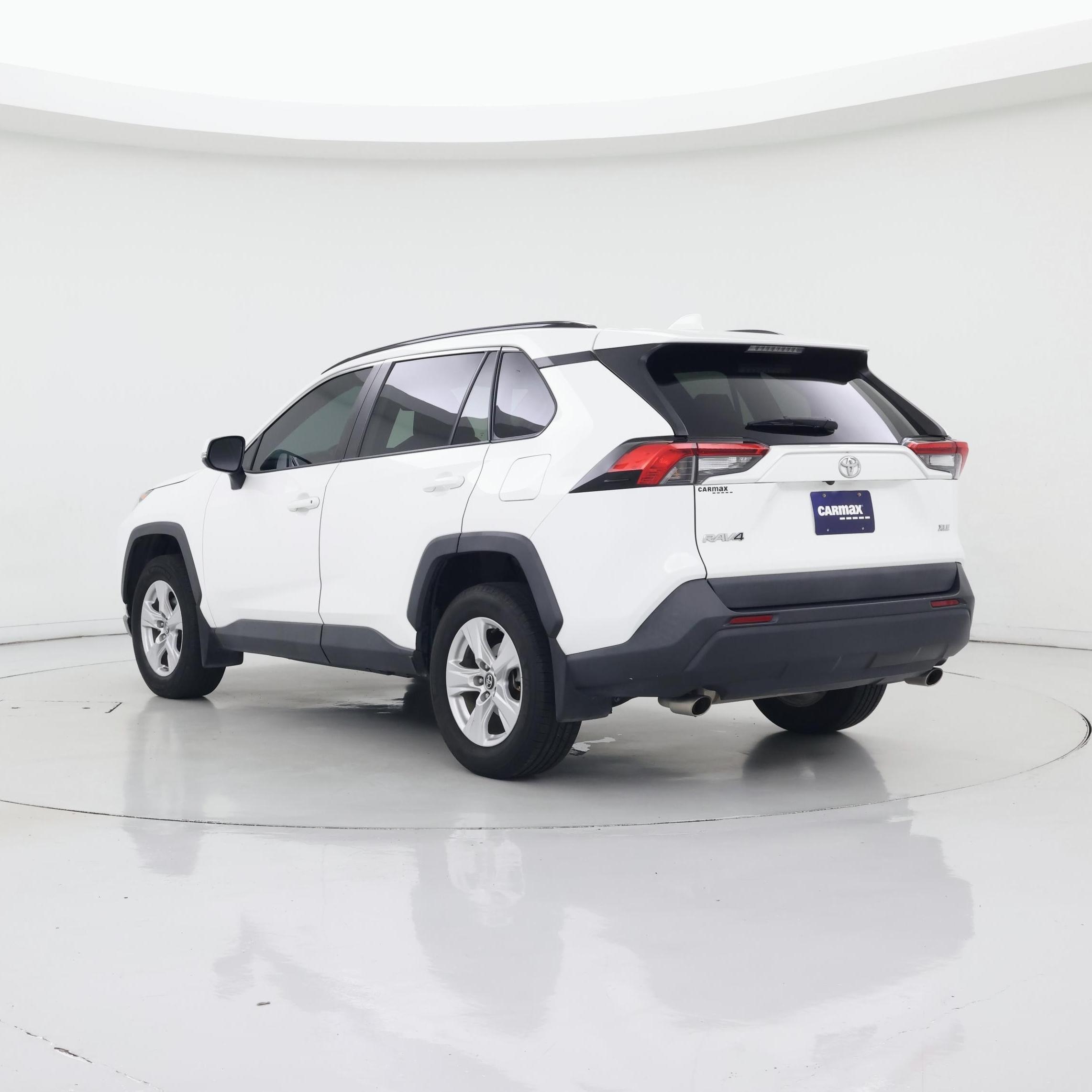 Thumbnail: 2020 Toyota RAV4 - 2