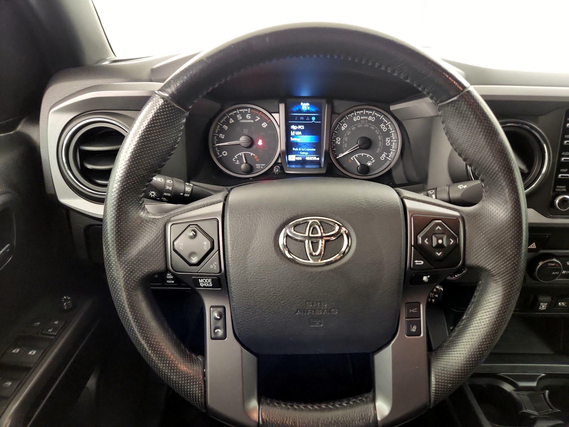 Thumbnail: 2022 Toyota Tacoma - 10