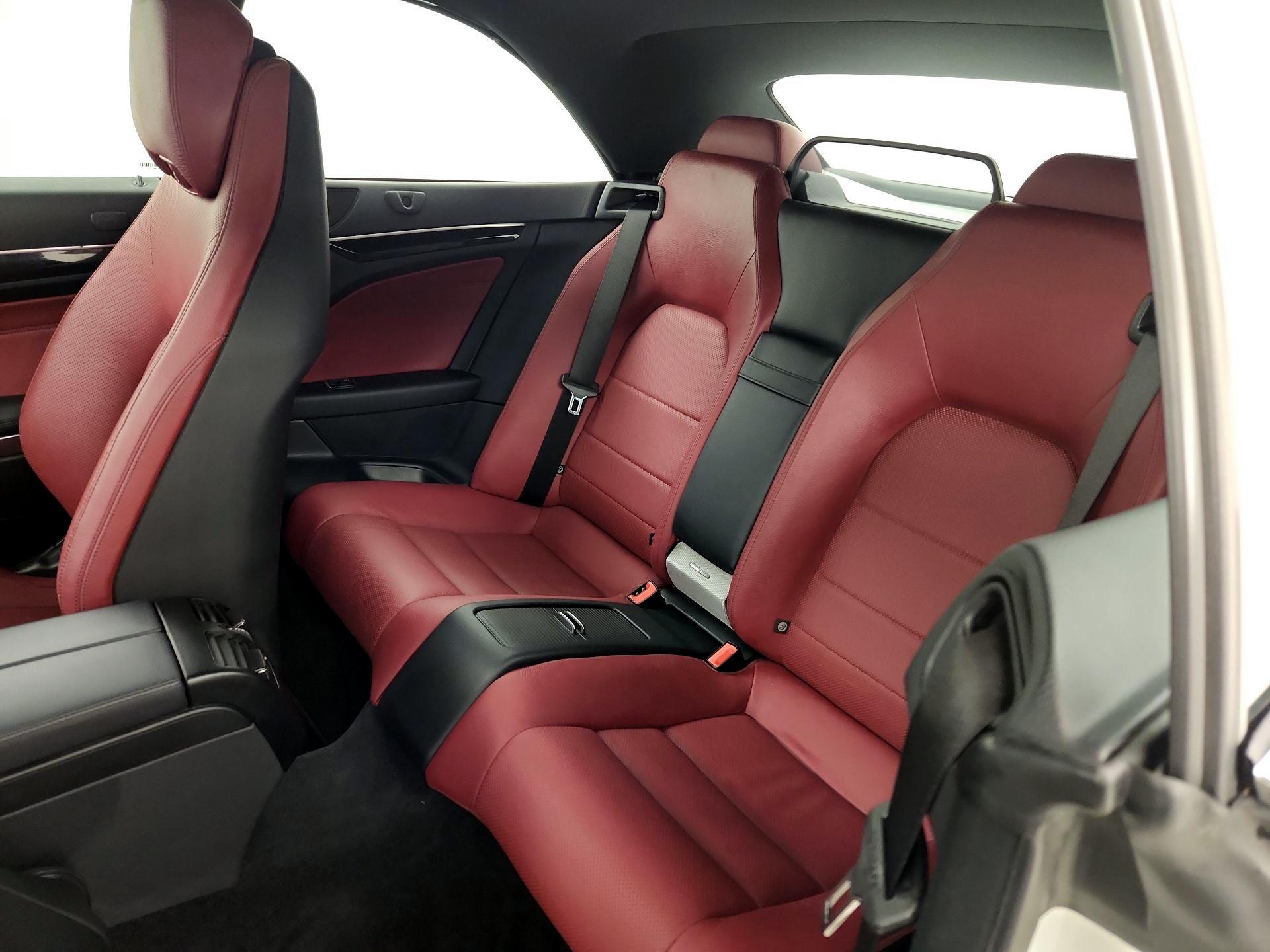Thumbnail: 2016 Mercedes-Benz E-Class - 19