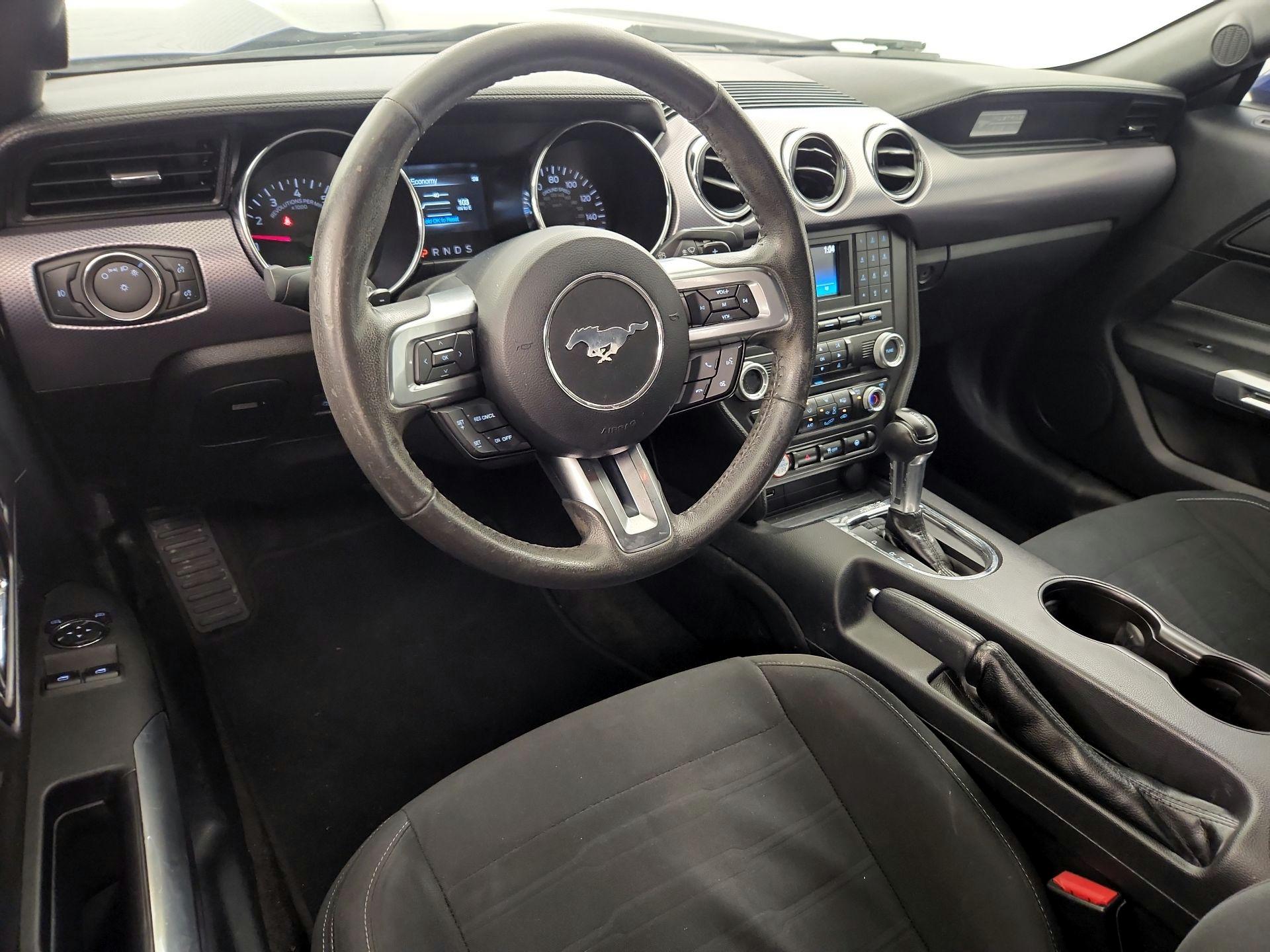 Thumbnail: 2015 Ford Mustang - 9