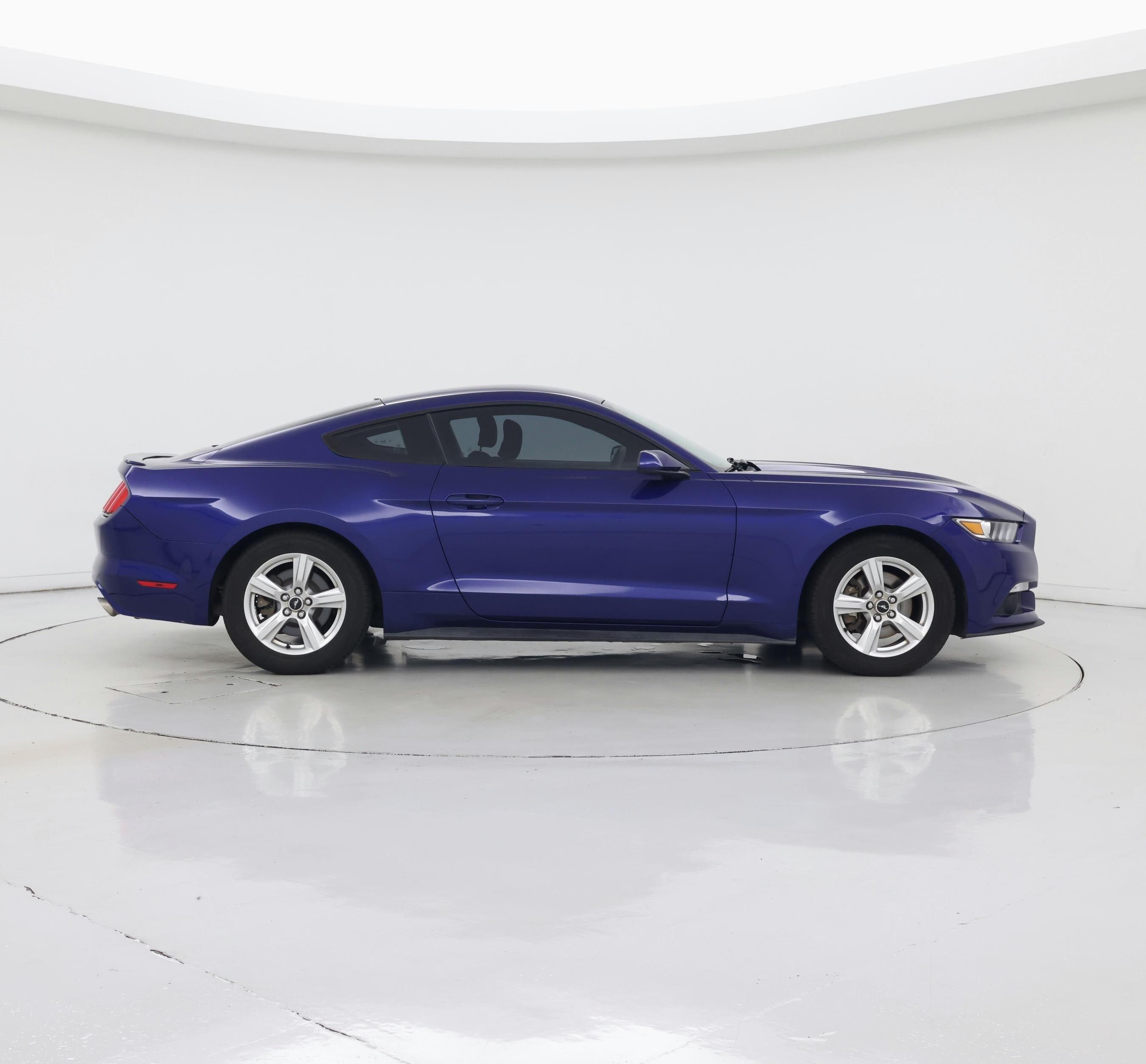 Thumbnail: 2015 Ford Mustang - 7