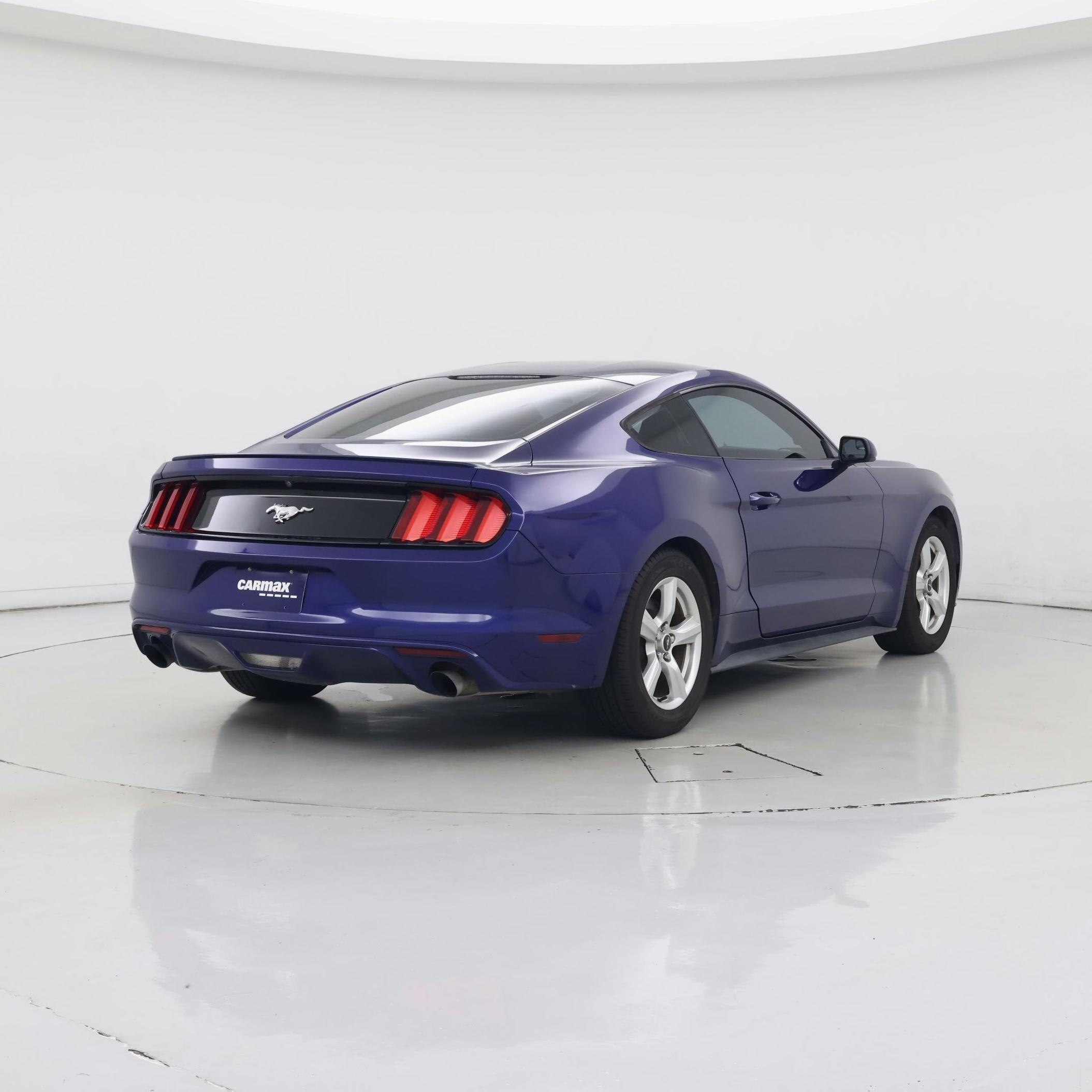 Thumbnail: 2015 Ford Mustang - 8