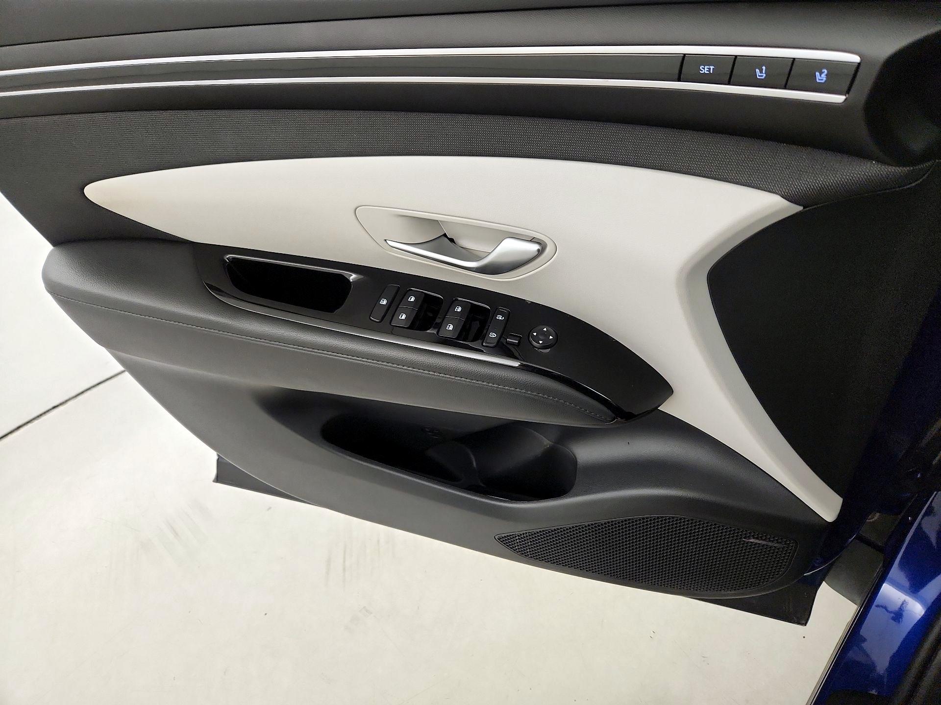Thumbnail: 2023 Hyundai Tucson - 12