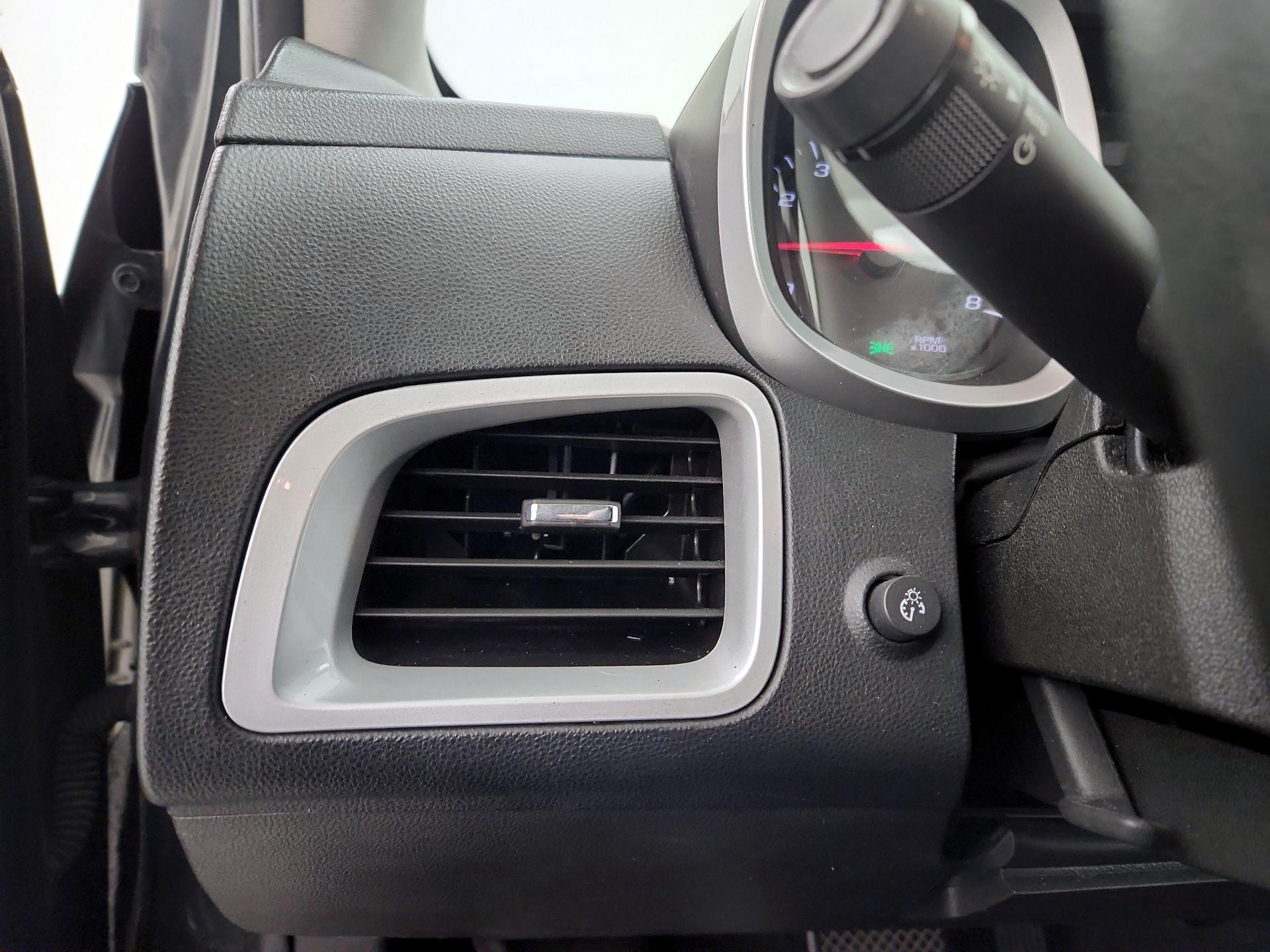 Thumbnail: 2014 Chevrolet Equinox - 13