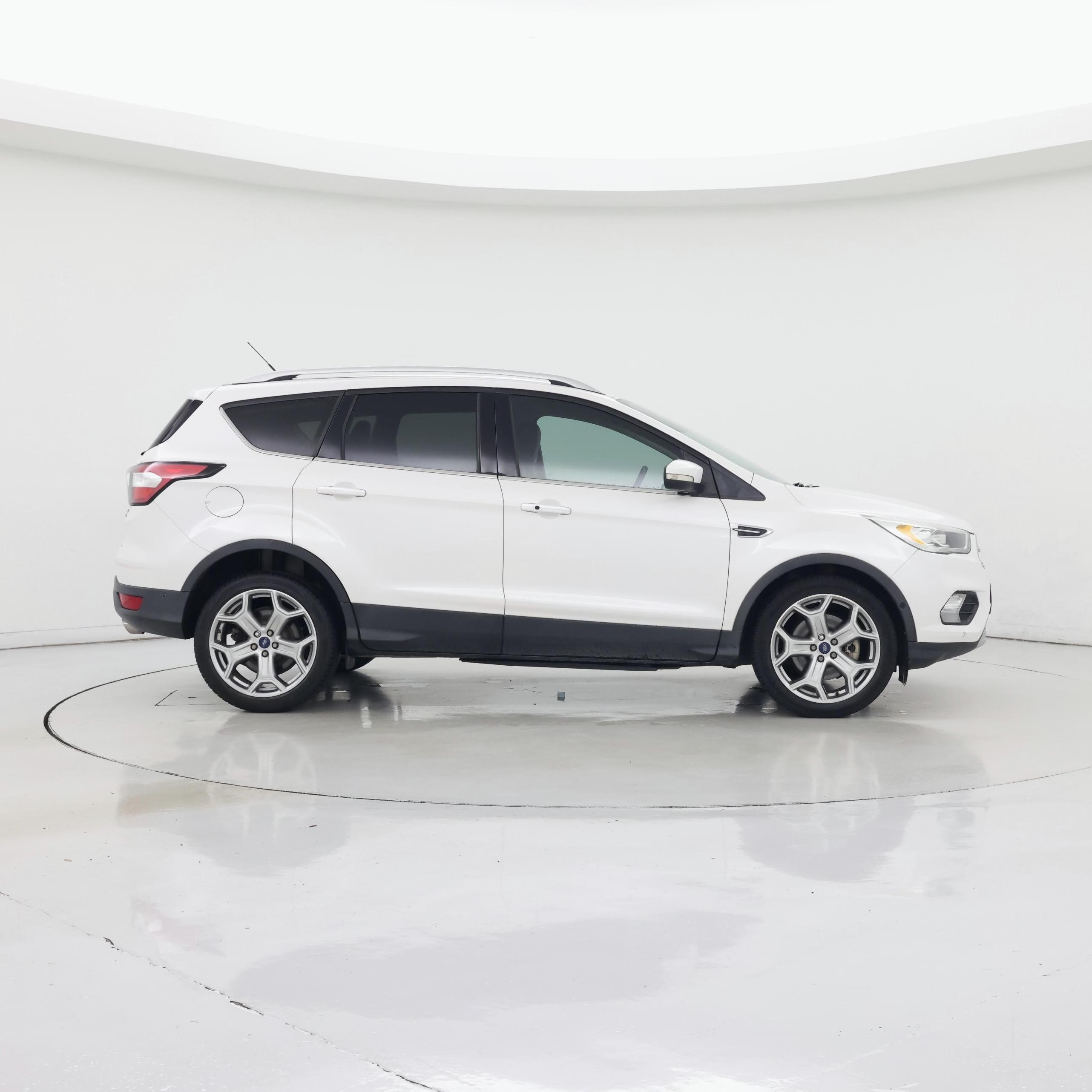 Thumbnail: 2017 Ford Escape - 7