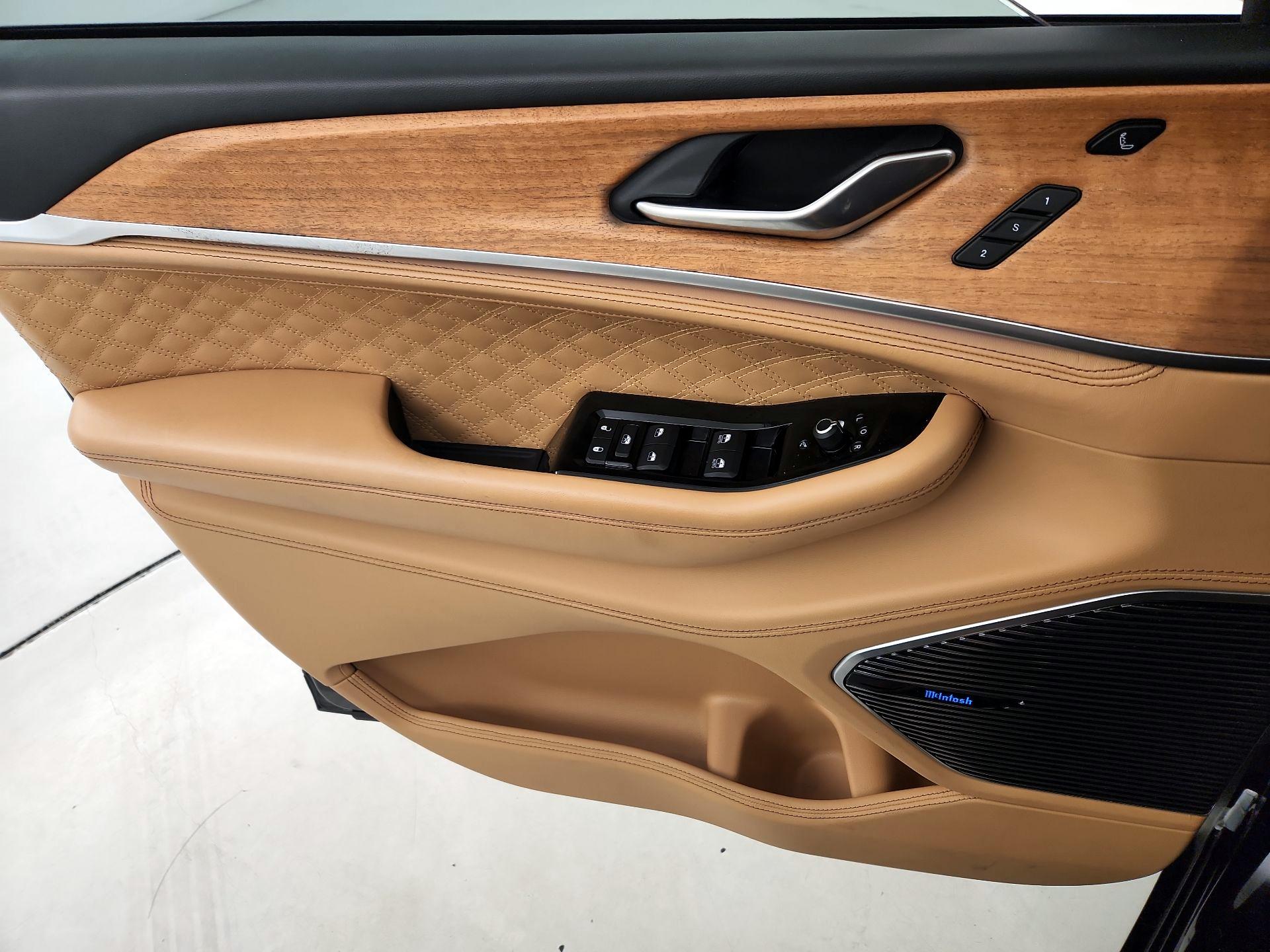 Thumbnail: 2021 Jeep Grand Cherokee L - 12