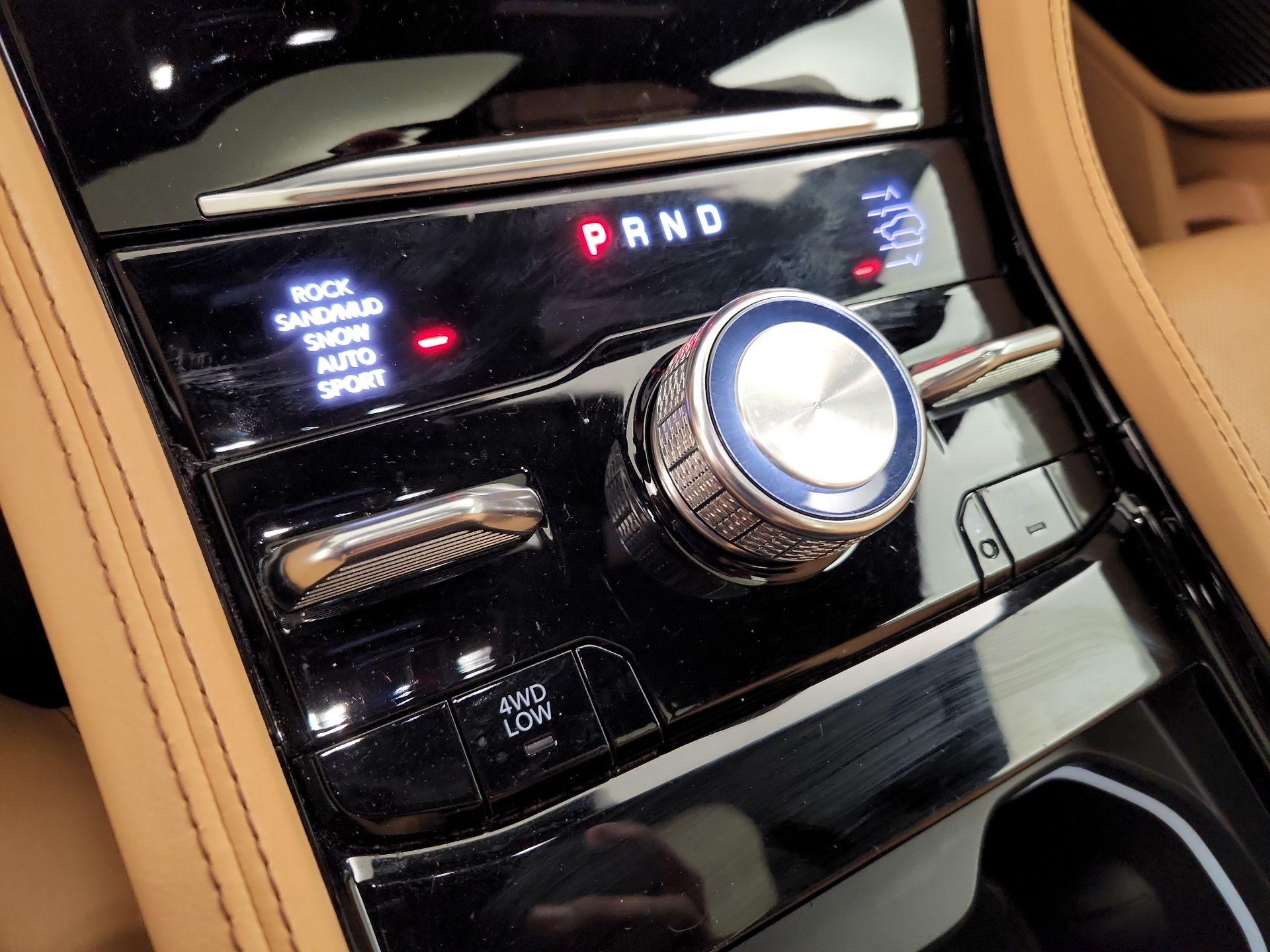 Thumbnail: 2021 Jeep Grand Cherokee L - 18