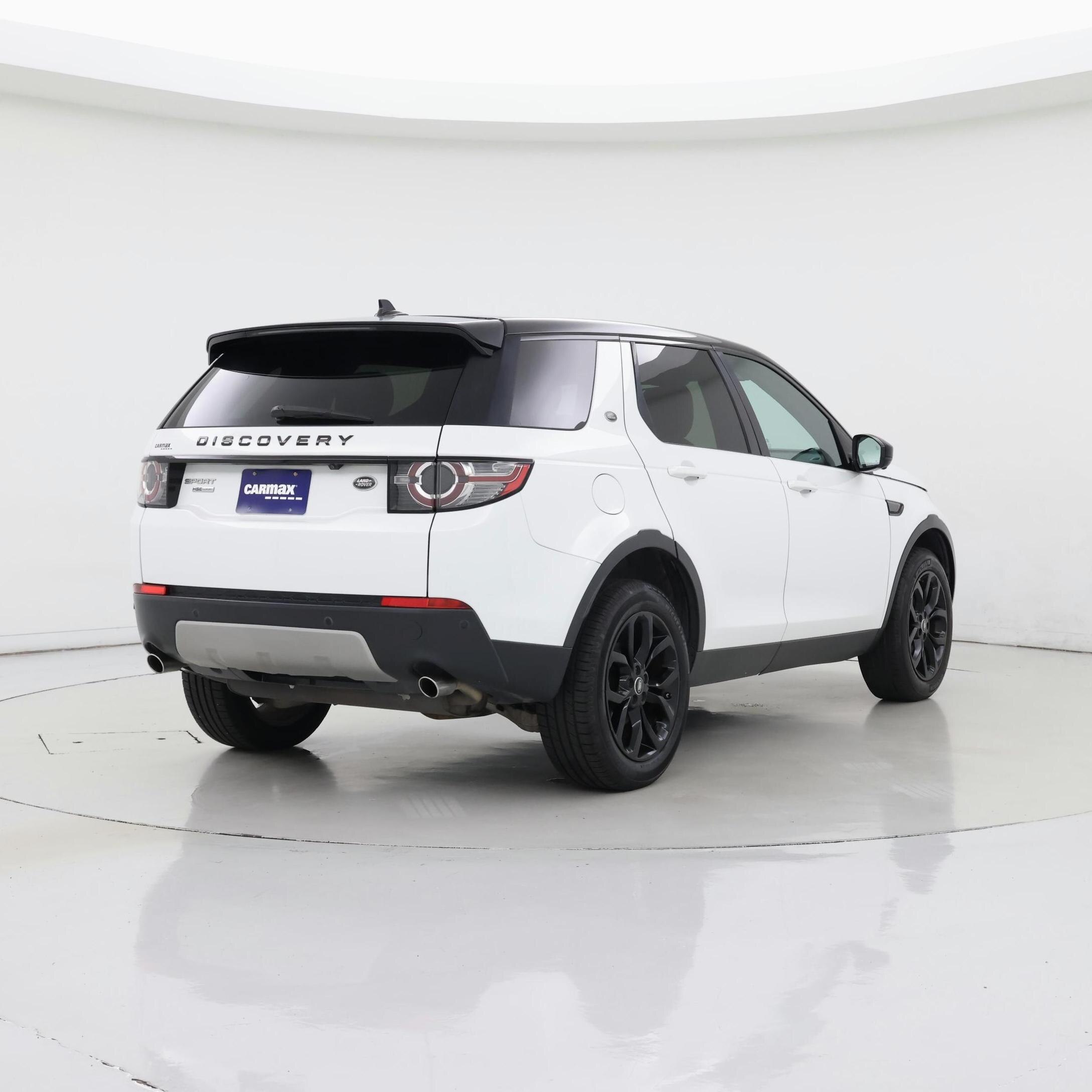 Thumbnail: 2015 Land Rover Discovery Sport - 8