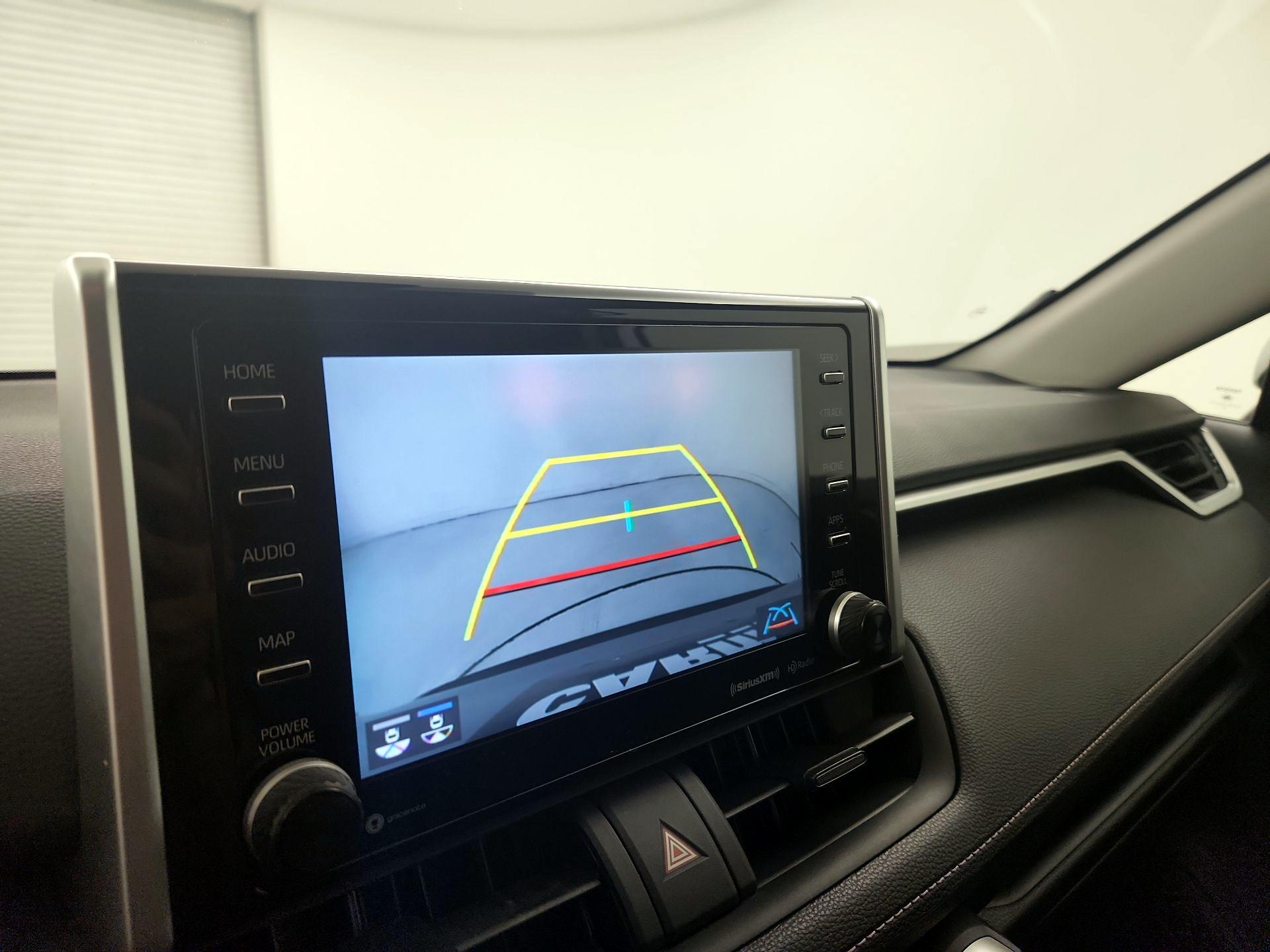 Thumbnail: 2019 Toyota RAV4 - 14