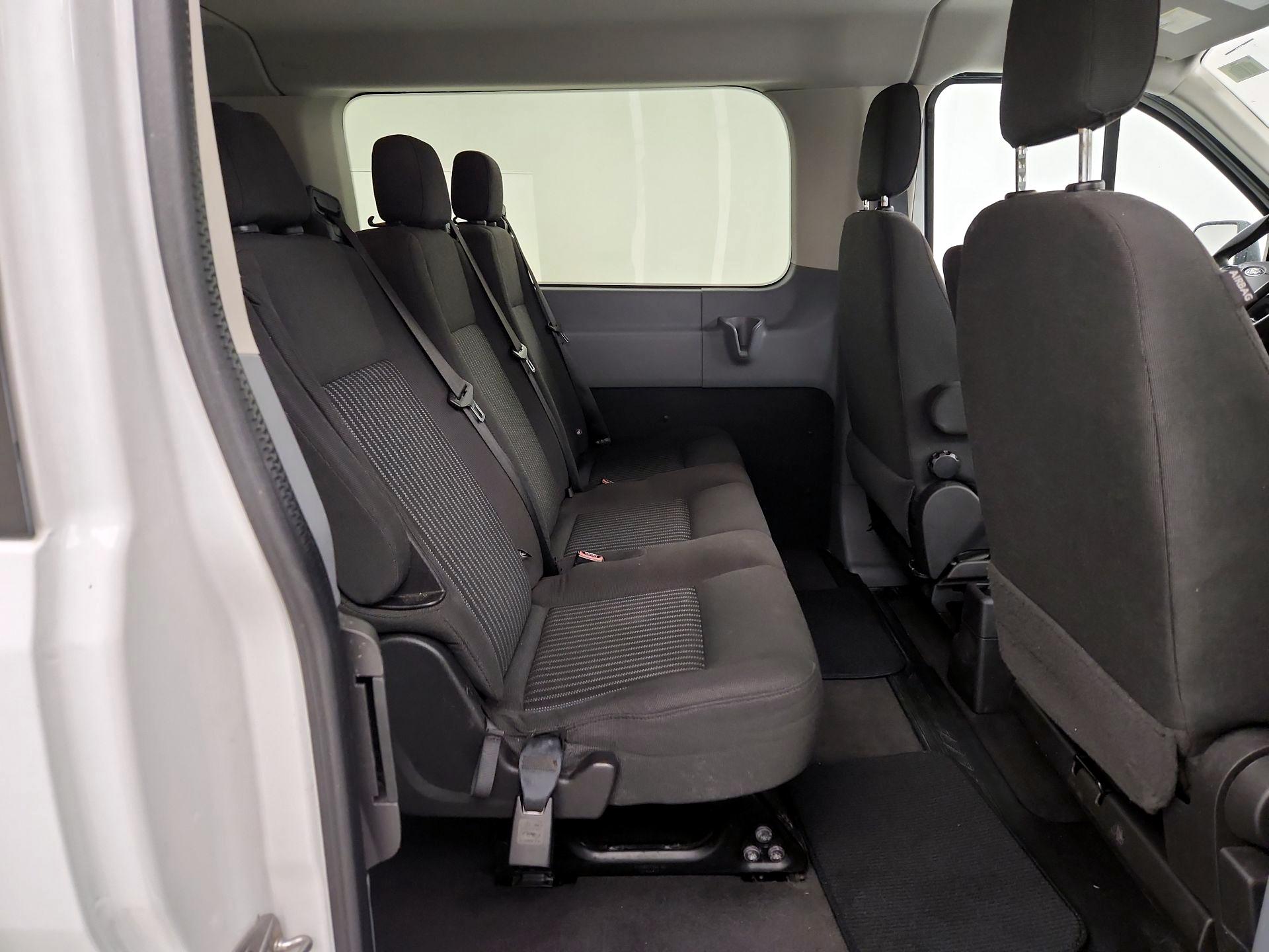 Thumbnail: 2016 Ford Transit Series - 19