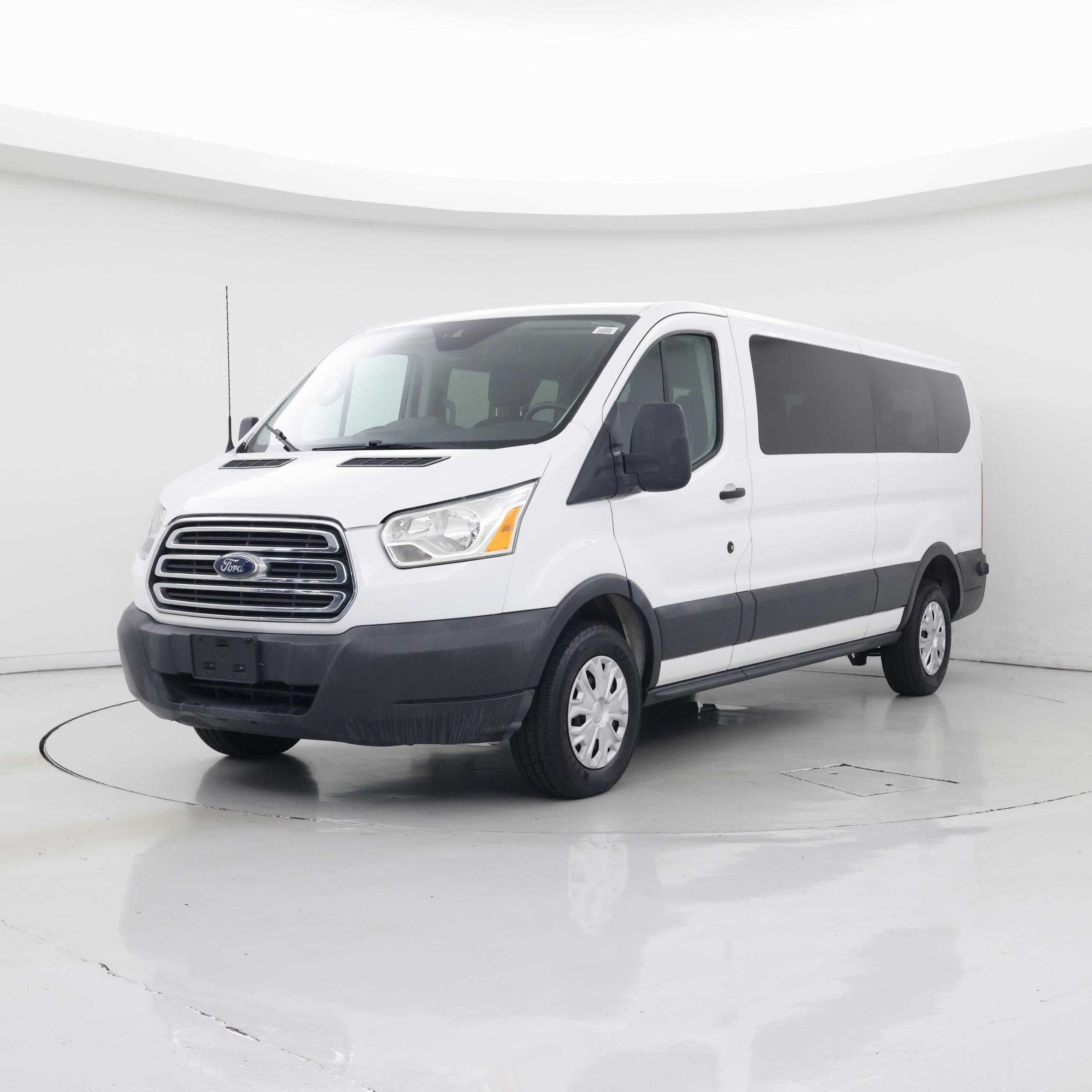 Thumbnail: 2016 Ford Transit Series - 4