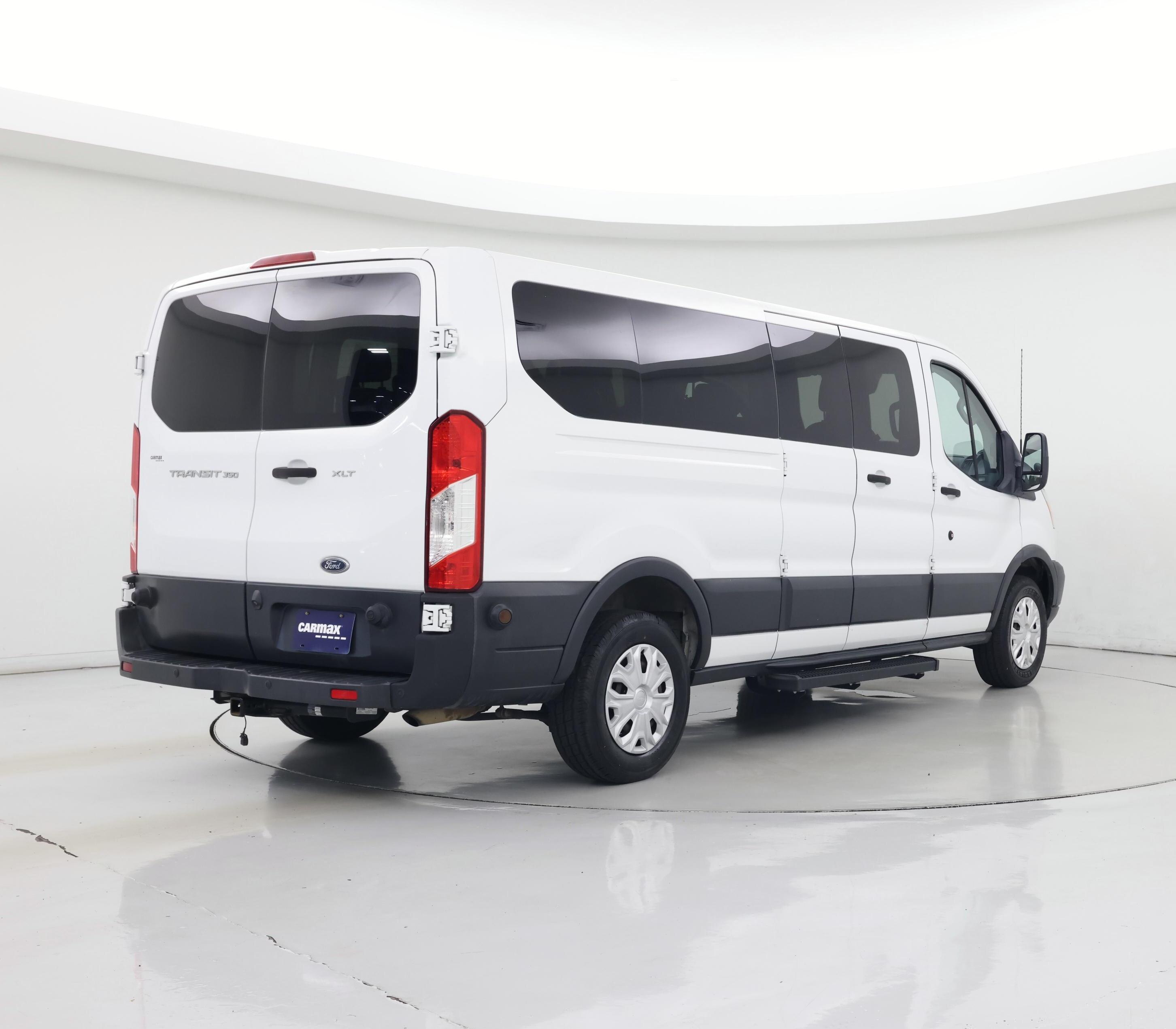 Thumbnail: 2016 Ford Transit Series - 8