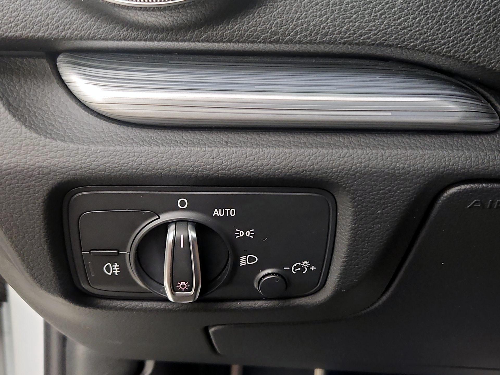 Thumbnail: 2015 Audi A3 - 13