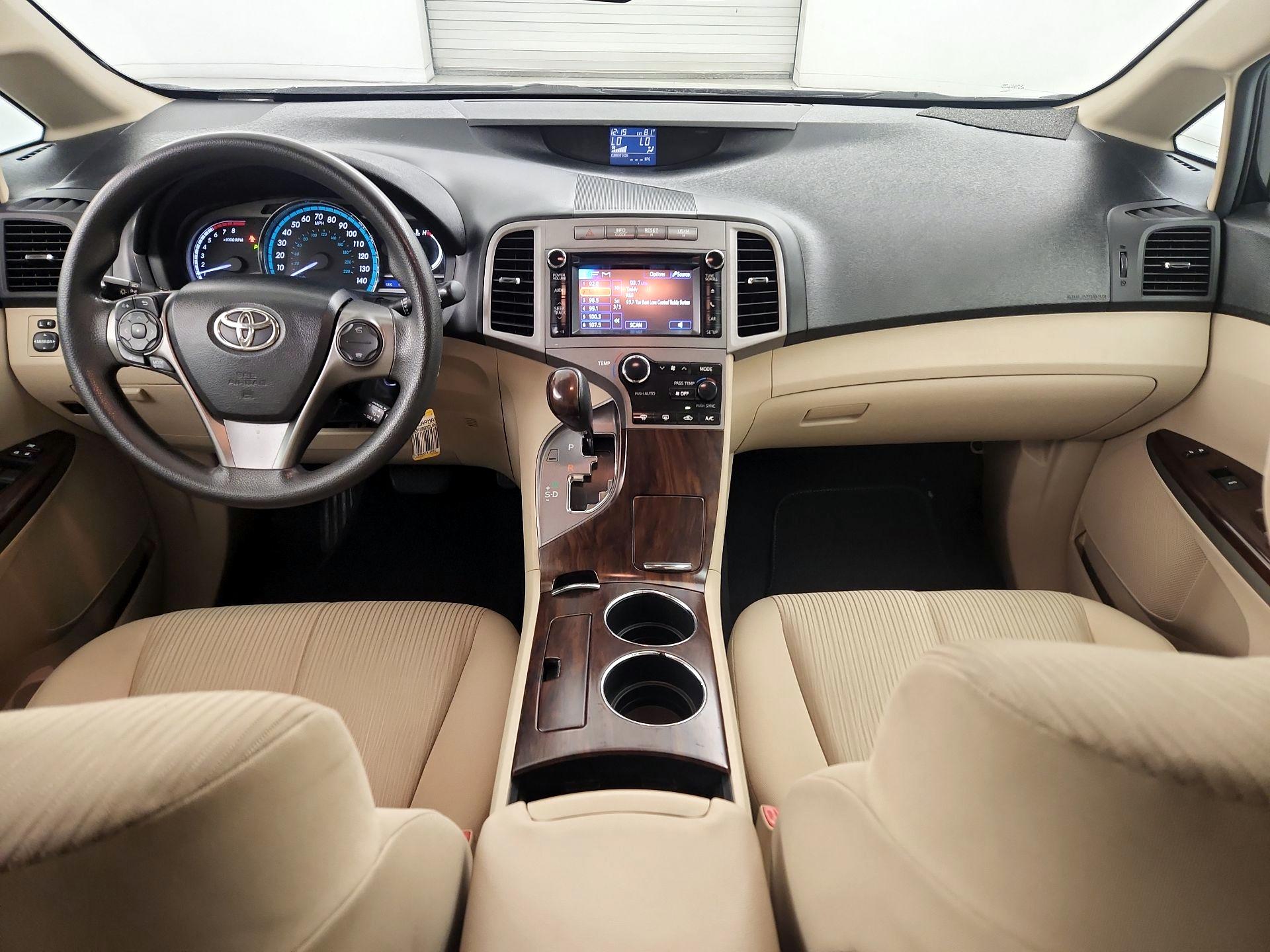 Thumbnail: 2013 Toyota Venza - 9