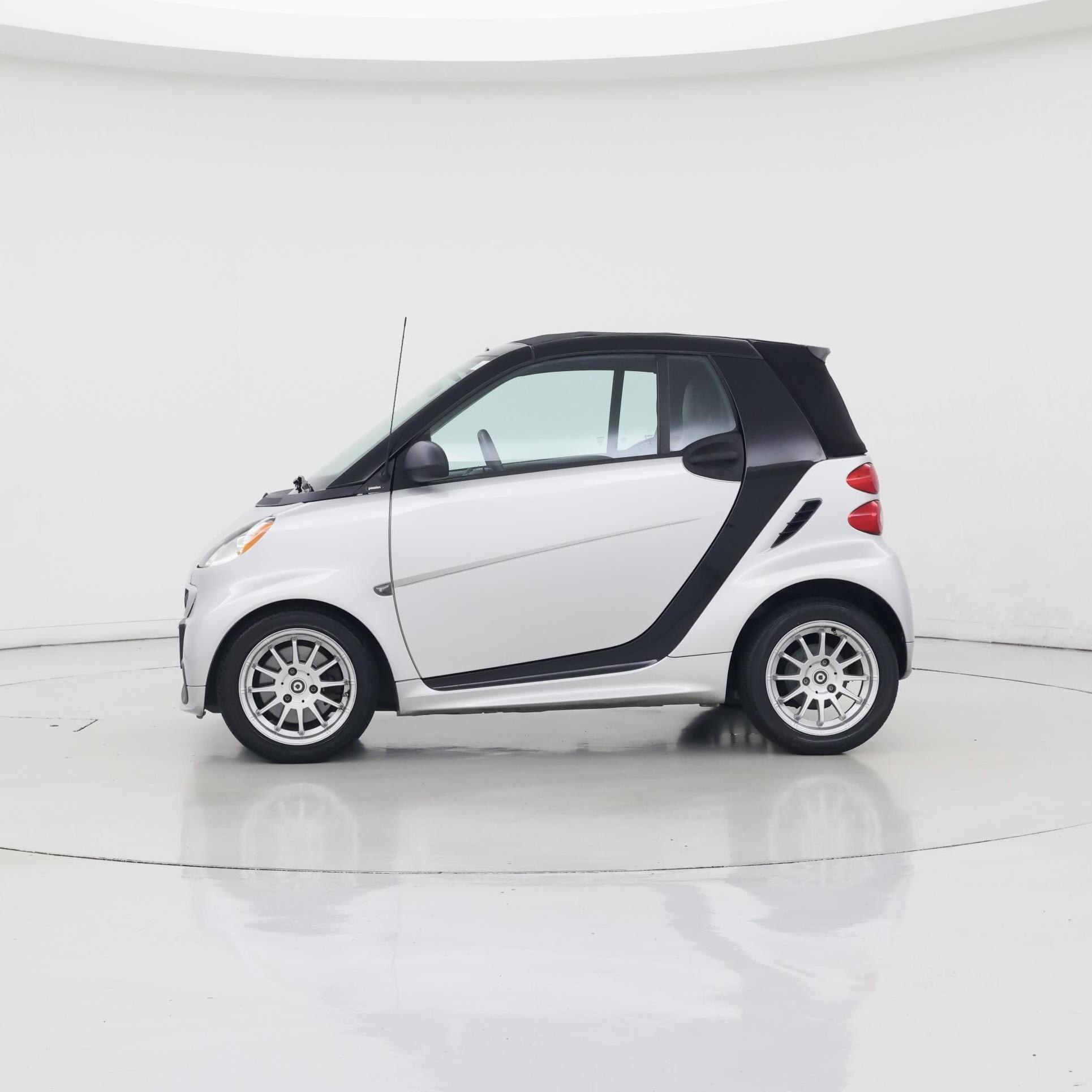 Thumbnail: 2014 smart fortwo - 3