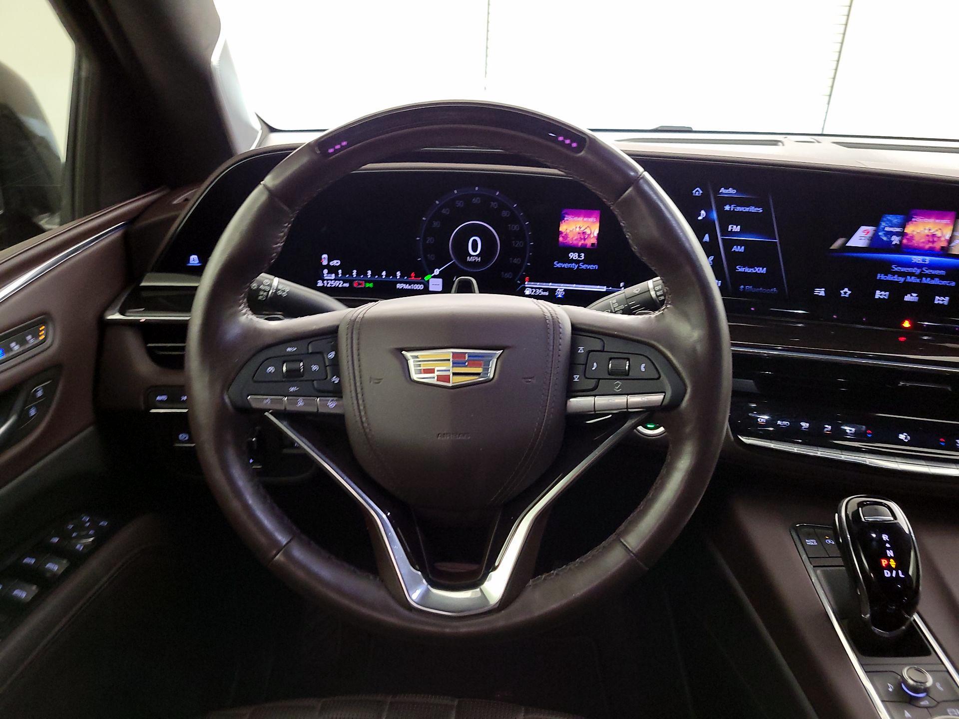 Thumbnail: 2024 Cadillac Escalade - 10