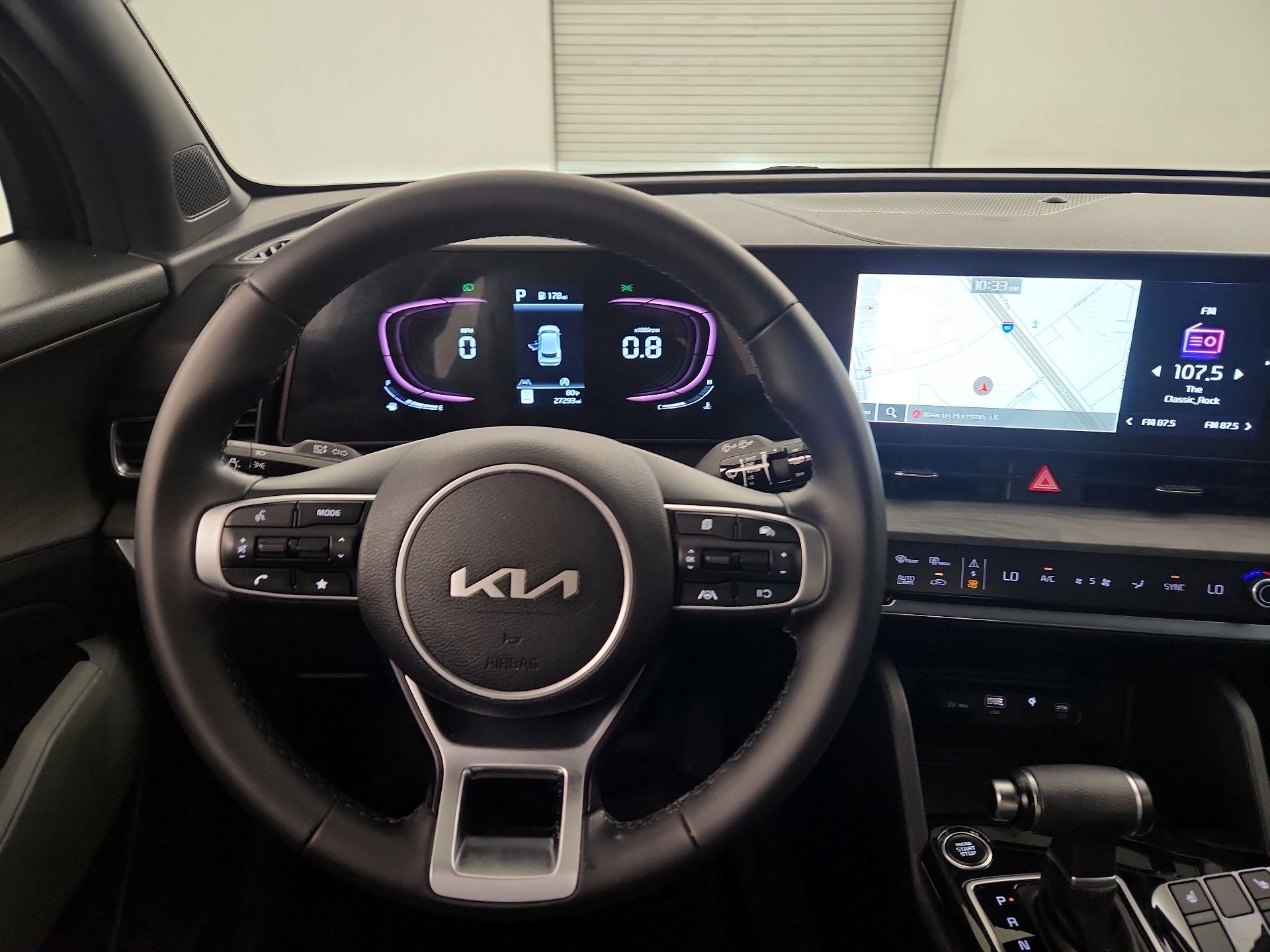 Thumbnail: 2023 Kia Sportage - 10