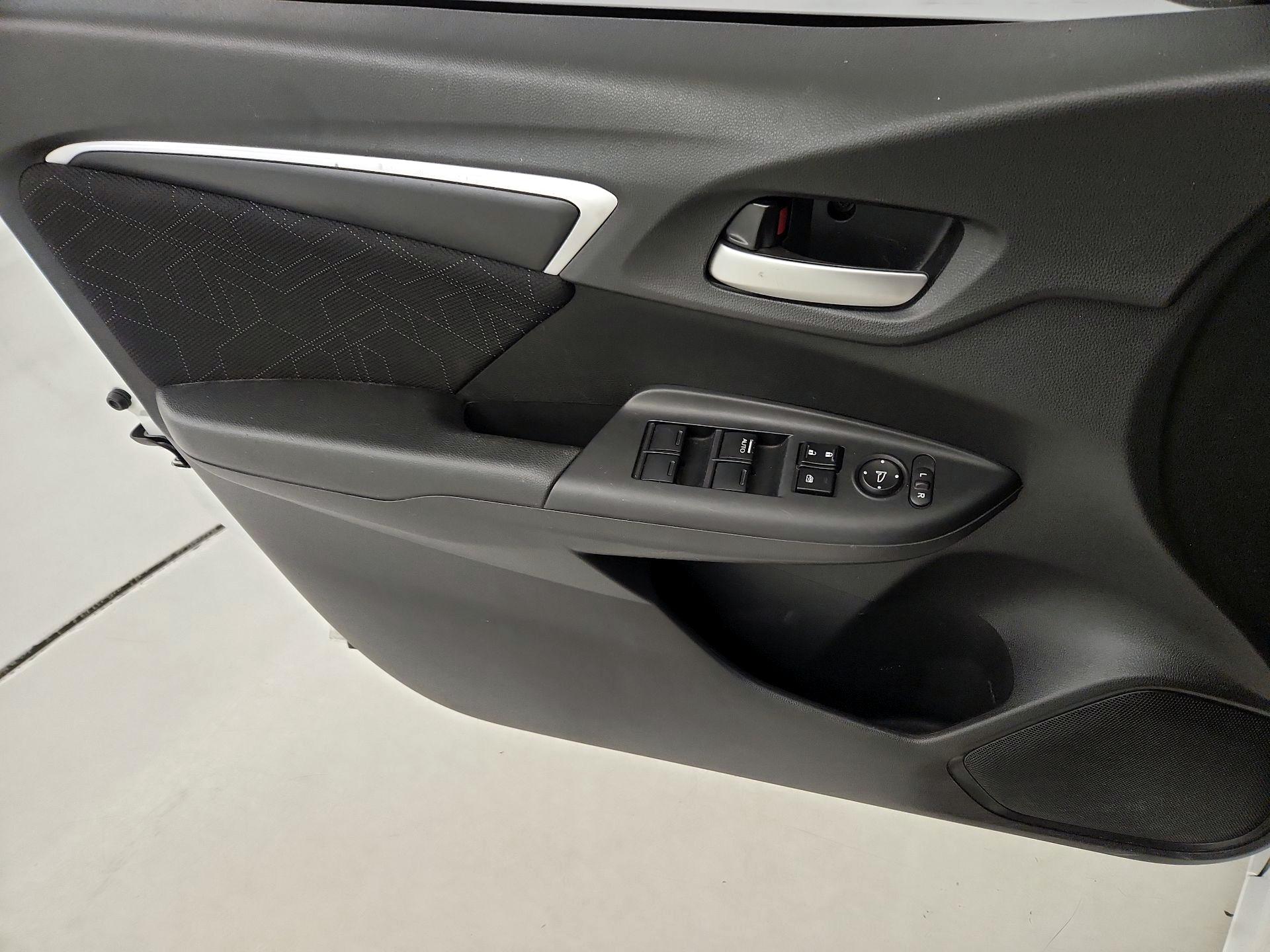 Thumbnail: 2016 Honda Fit - 12