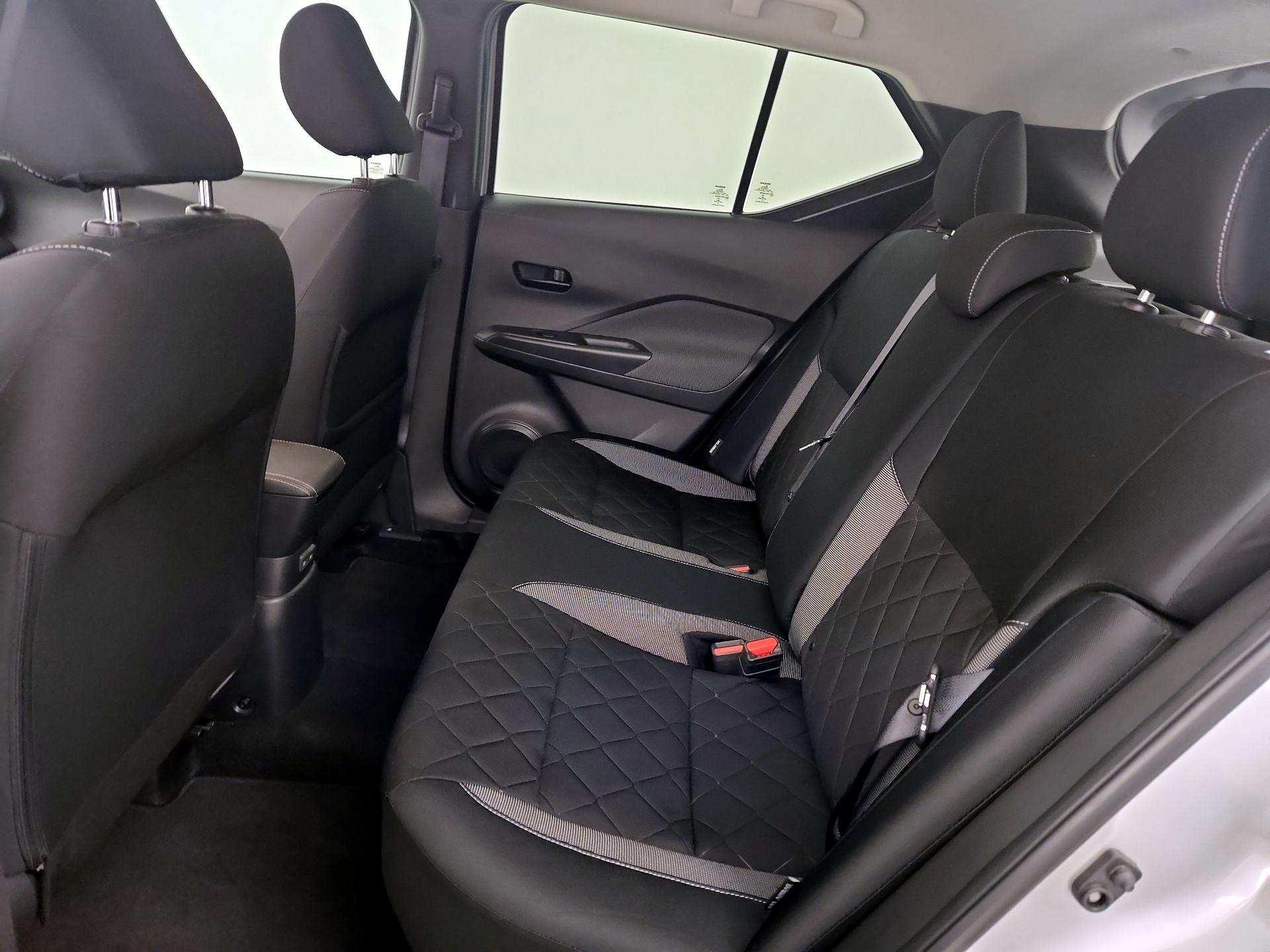 Thumbnail: 2020 Nissan Kicks - 19